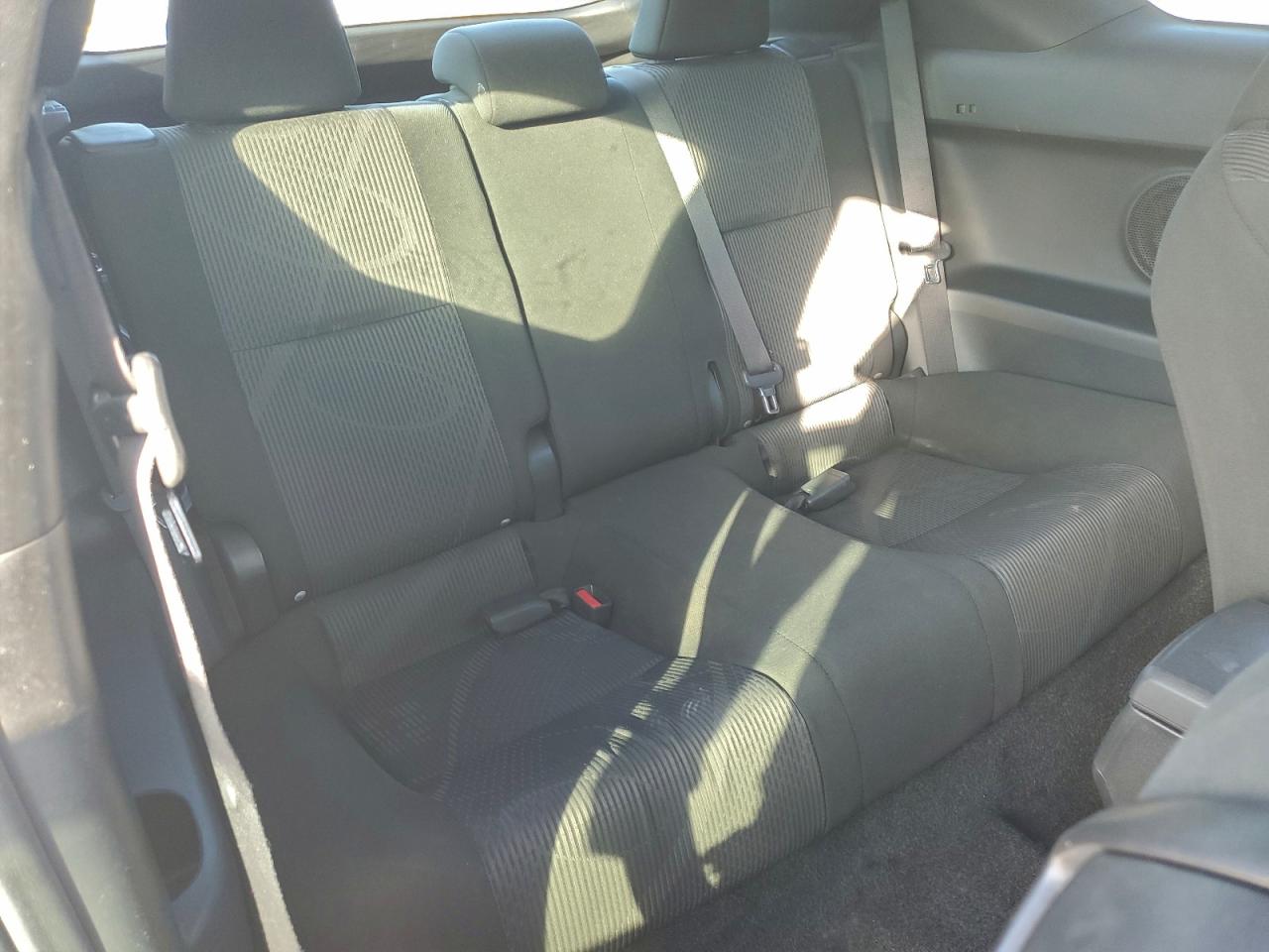 2011 Toyota Scion Tc Blue vin: JTKJF5C74B3008430