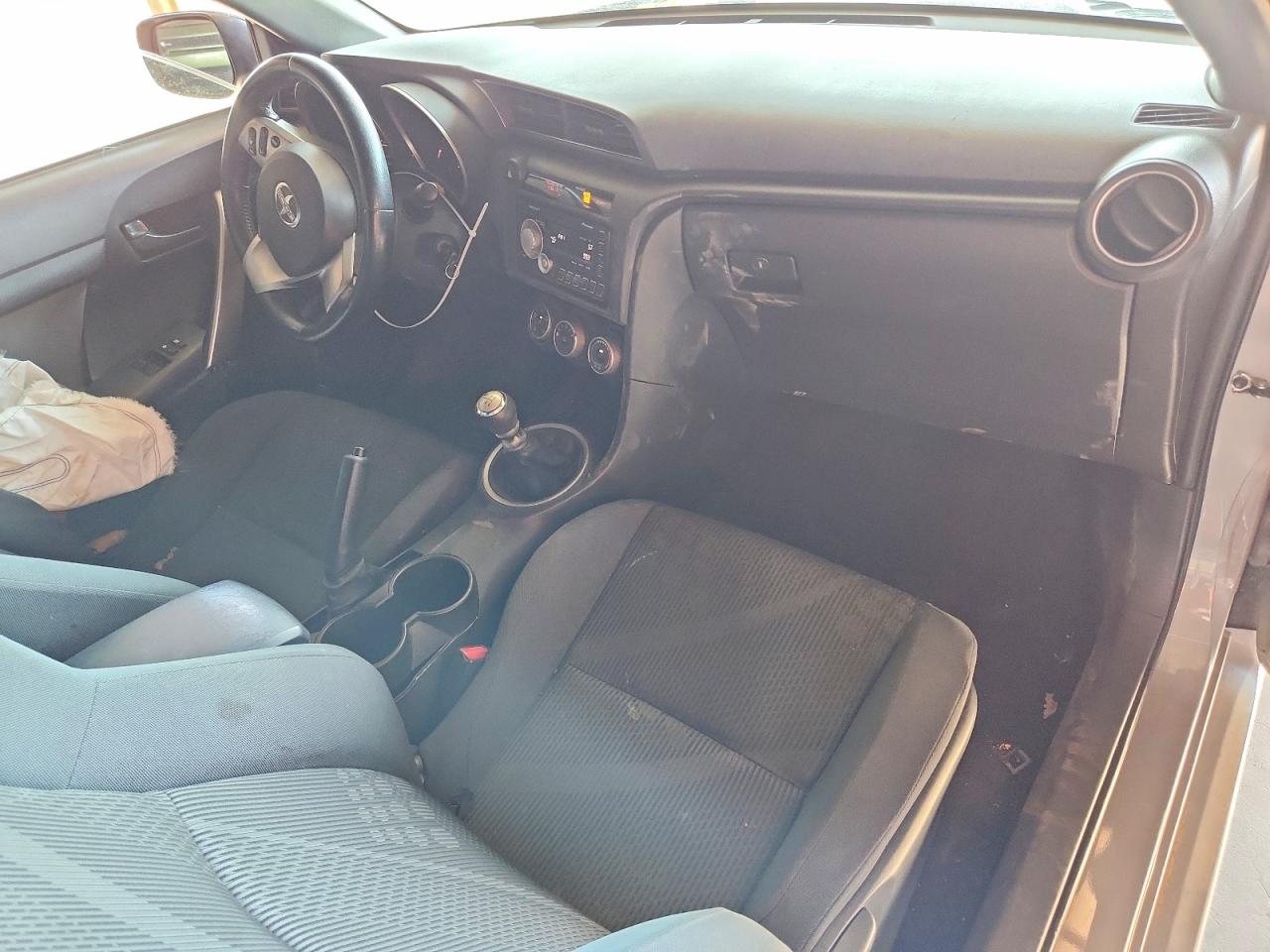 2011 Toyota Scion Gray vin: JTKJF5C74B3017001