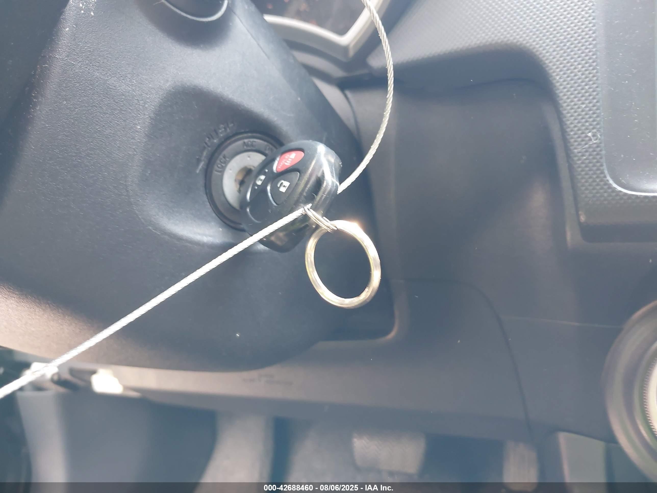 2012 Scion Tc   Серый vin: JTKJF5C74C3028890