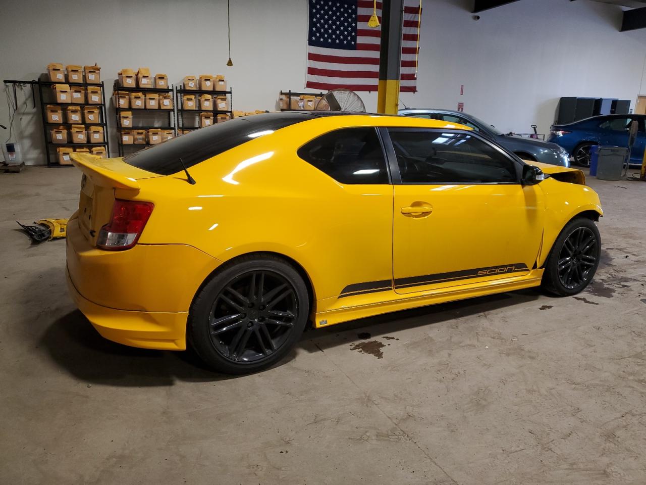 2012 Toyota Scion Tc Yellow vin: JTKJF5C74C3029392