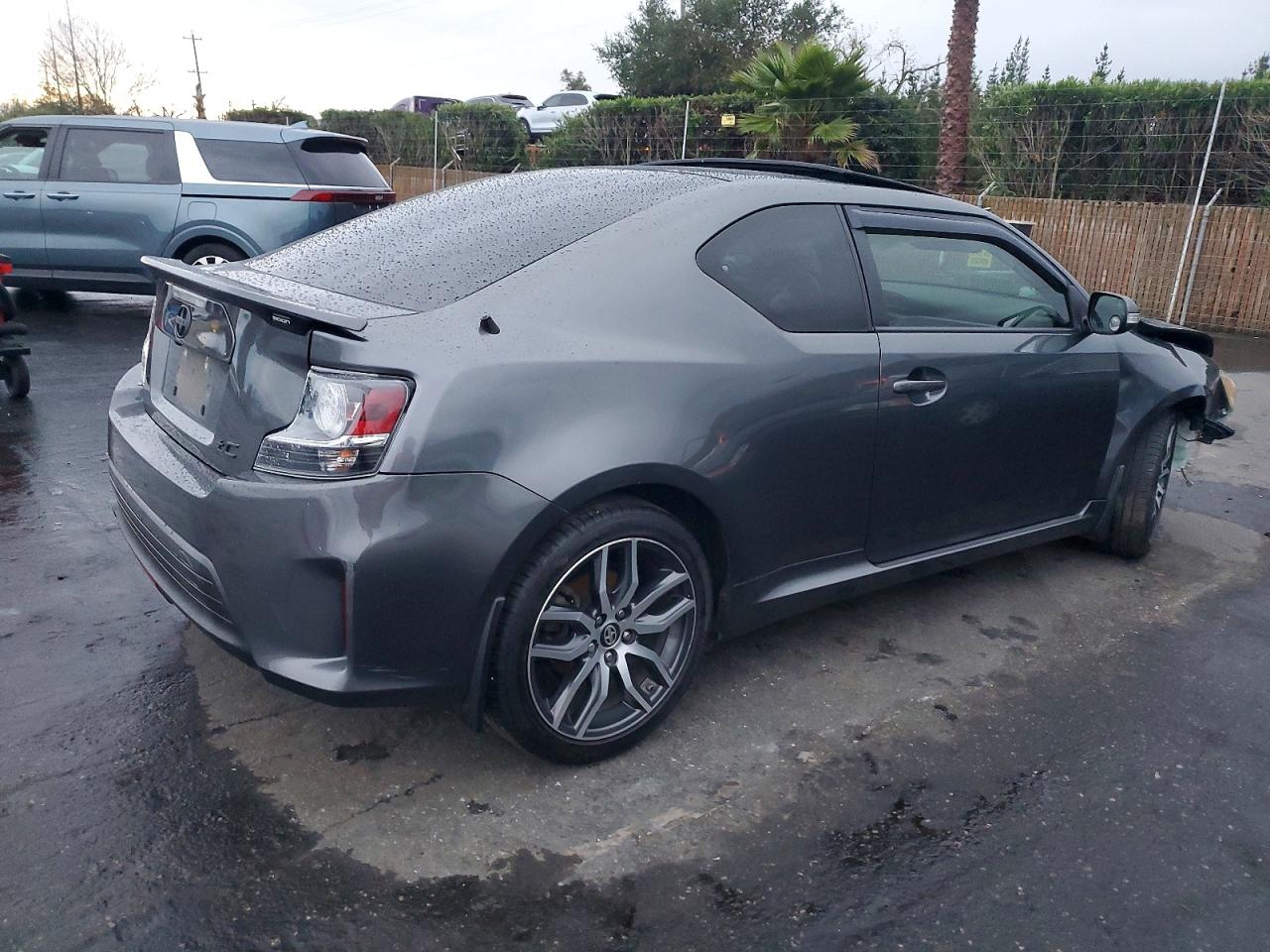 2014 Toyota Scion Tc Gray vin: JTKJF5C74E3066980