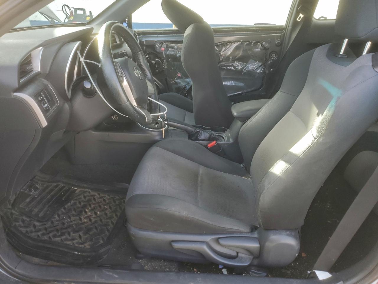 2014 Toyota Scion Tc Gray vin: JTKJF5C74E3079924
