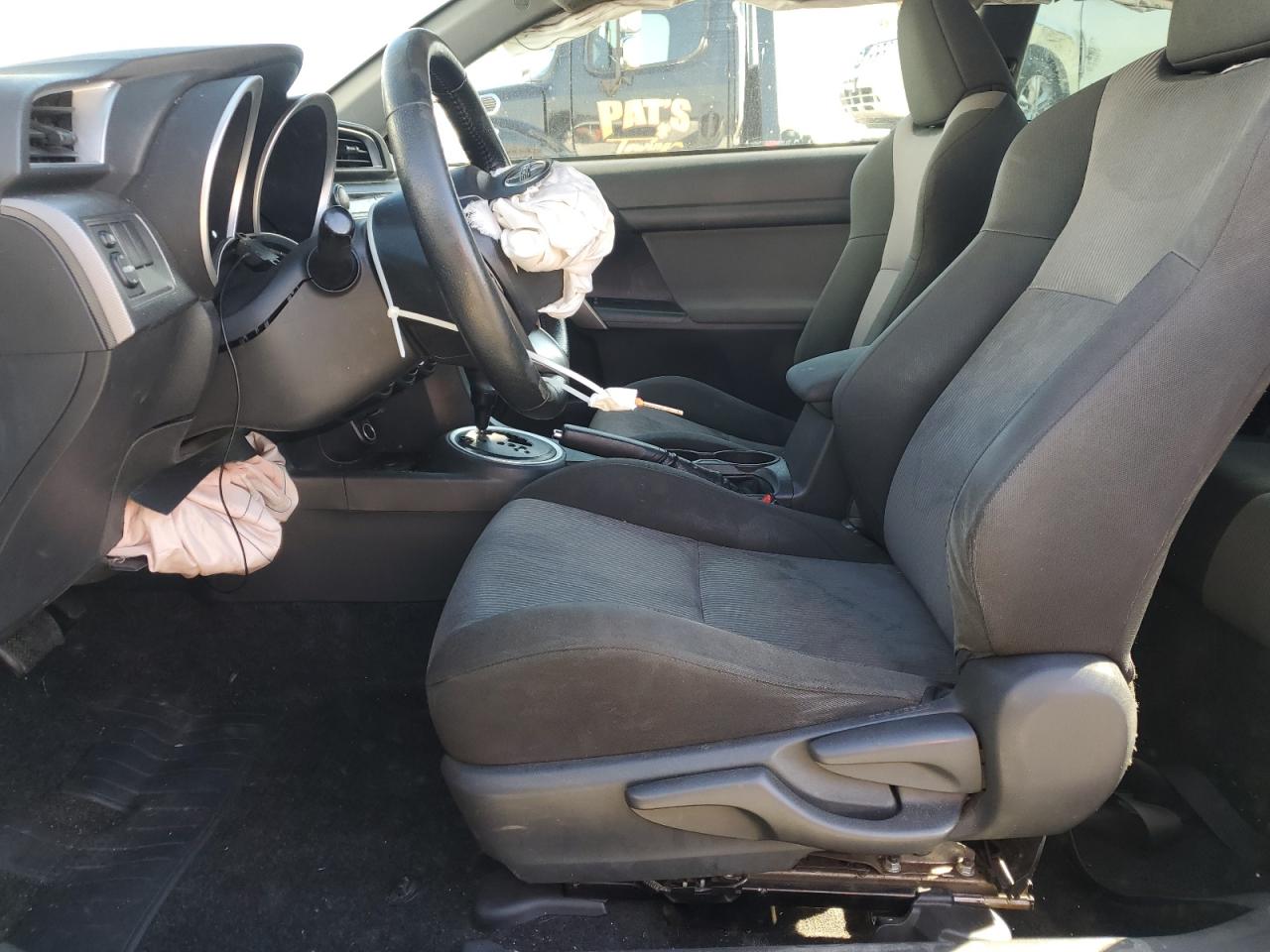 2014 Toyota Scion Tc White vin: JTKJF5C74E3084539