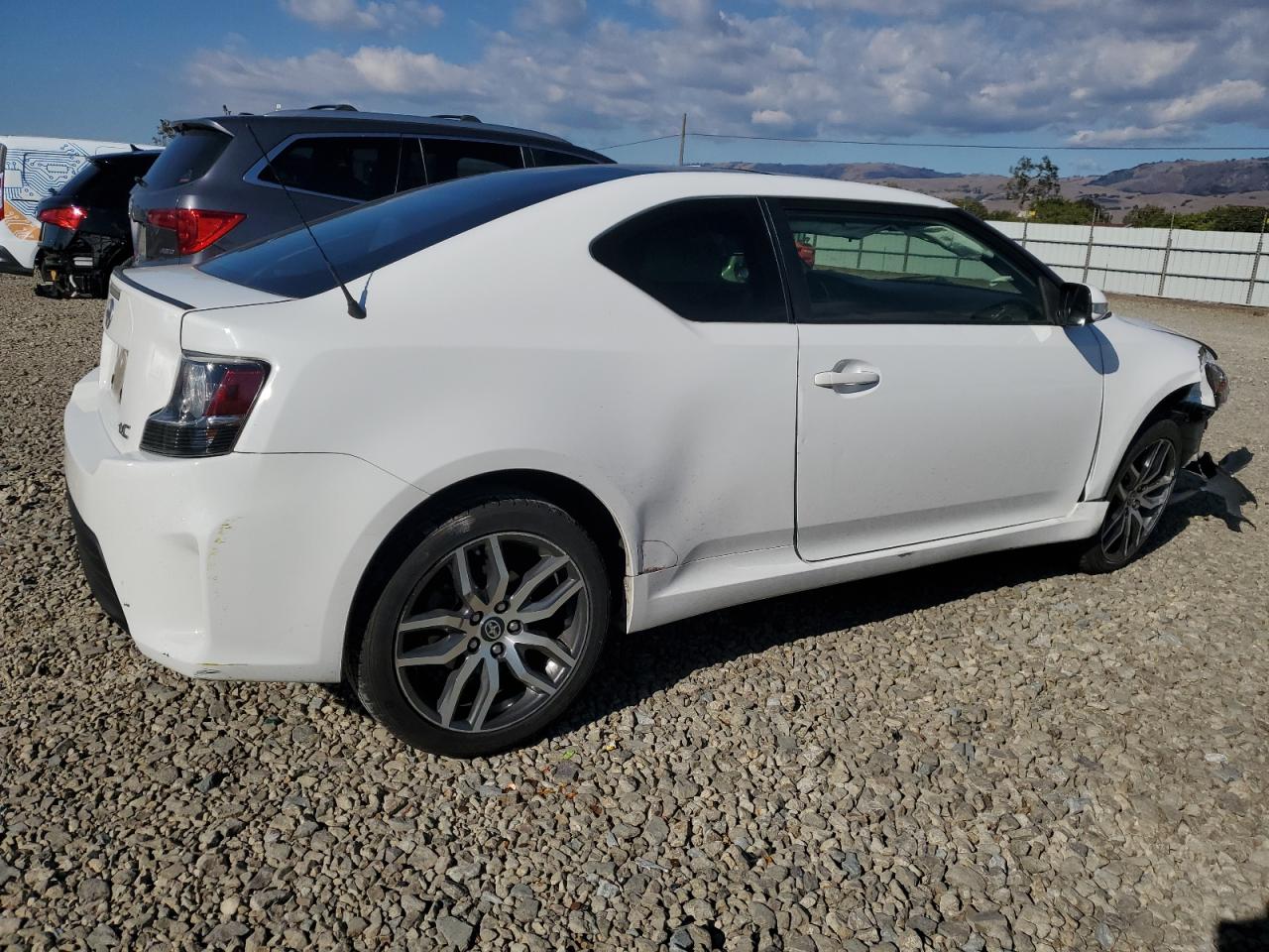 2014 Toyota Scion Tc White vin: JTKJF5C74E3084539