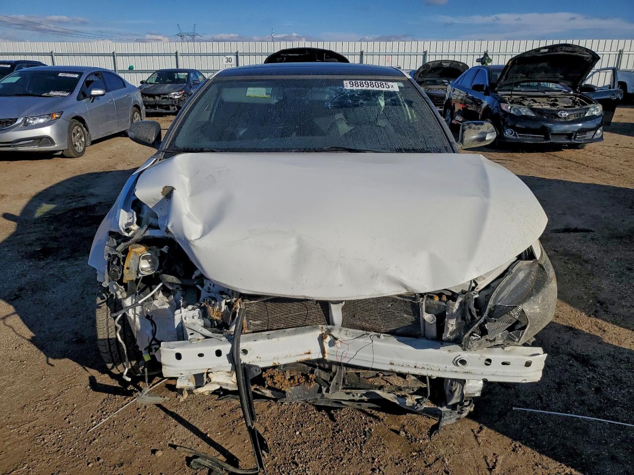 2014 Toyota Scion Tc White vin: JTKJF5C75E3074604