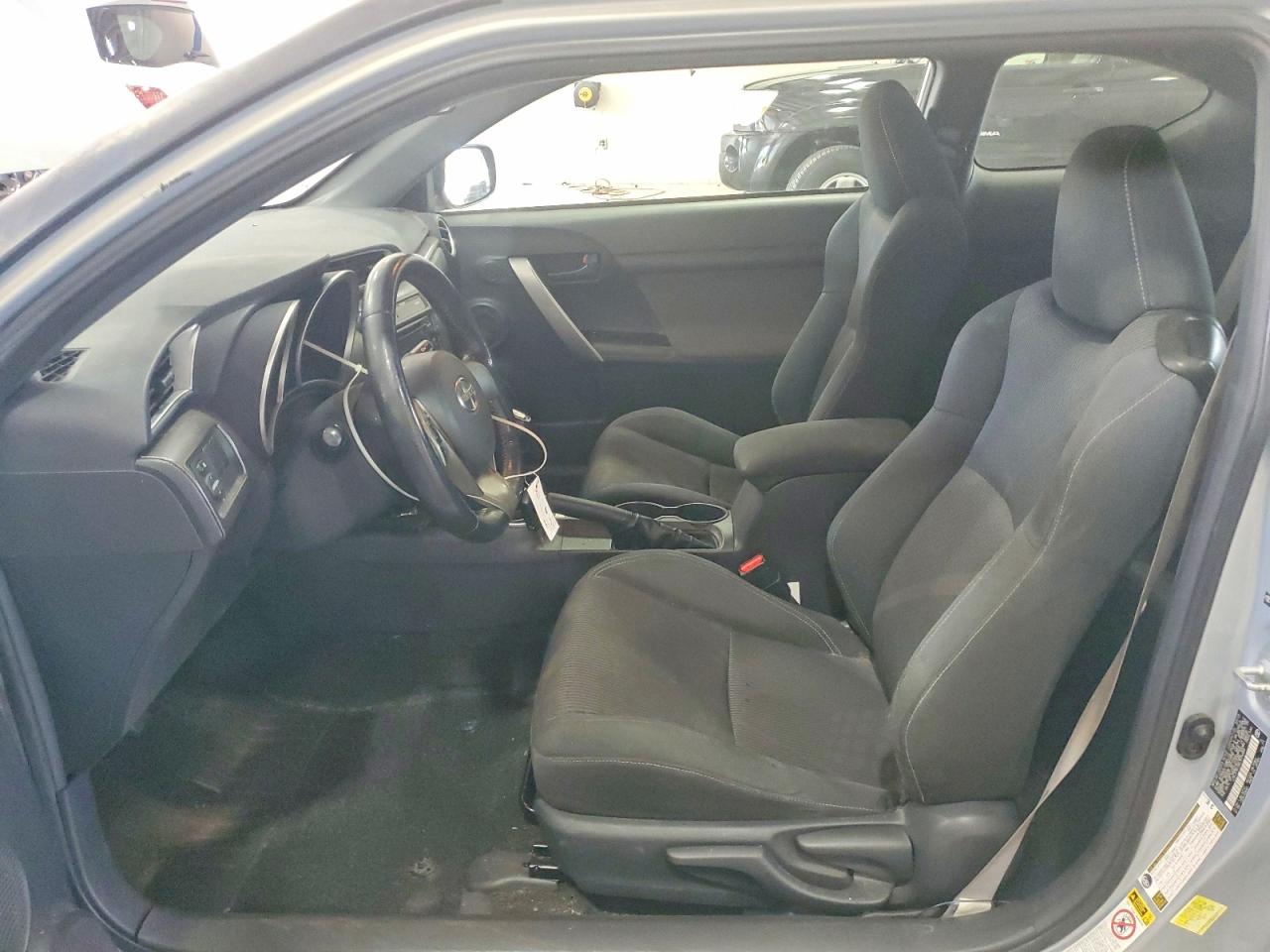 2014 Toyota Scion Tc Silver vin: JTKJF5C76E3076684