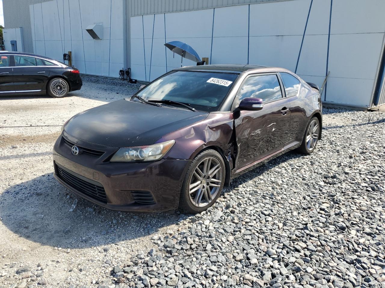 2011 Toyota Scion Tc Burgundy vin: JTKJF5C77B3007806