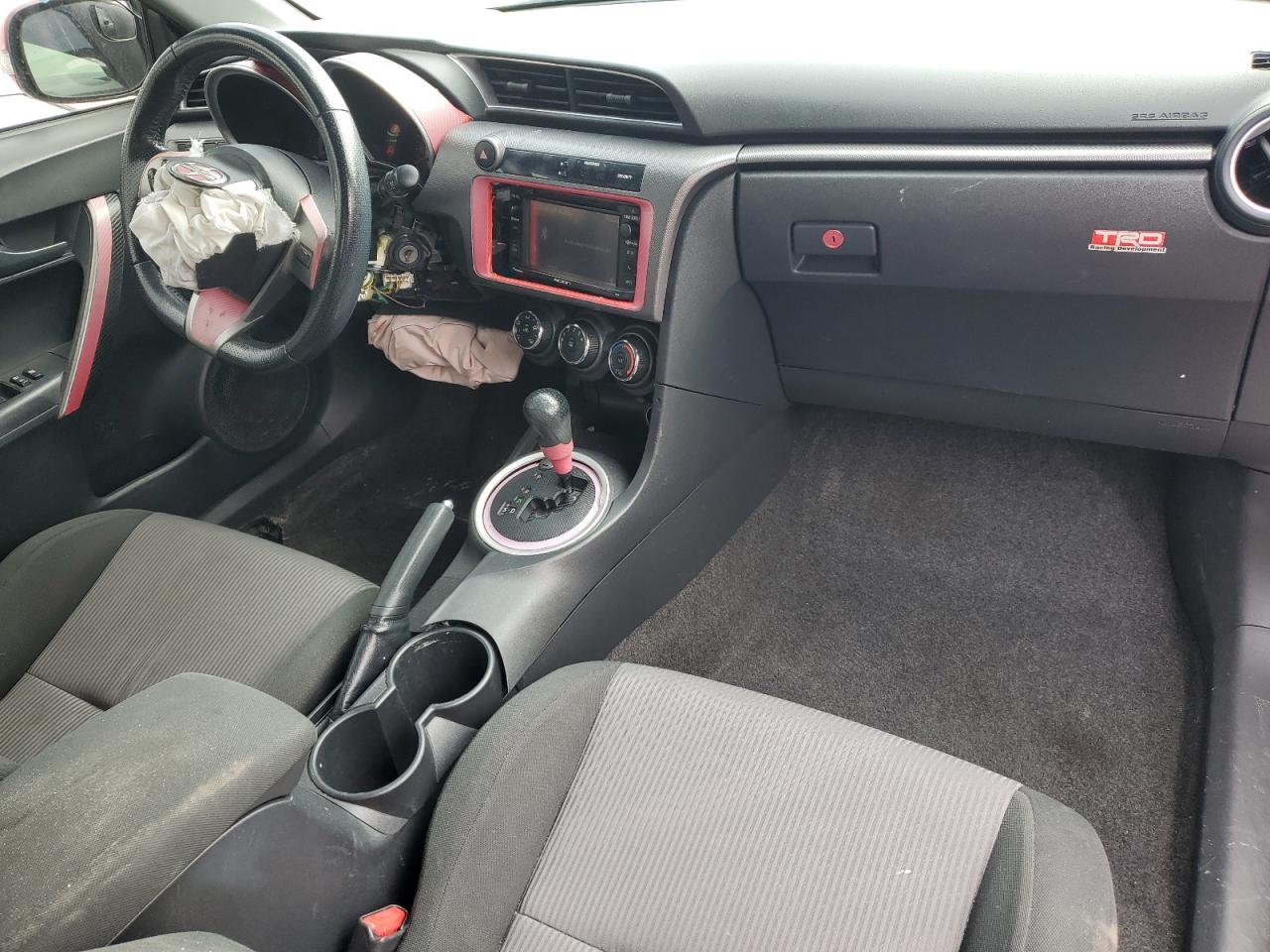 2014 Toyota Scion Tc Red vin: JTKJF5C77E3080551