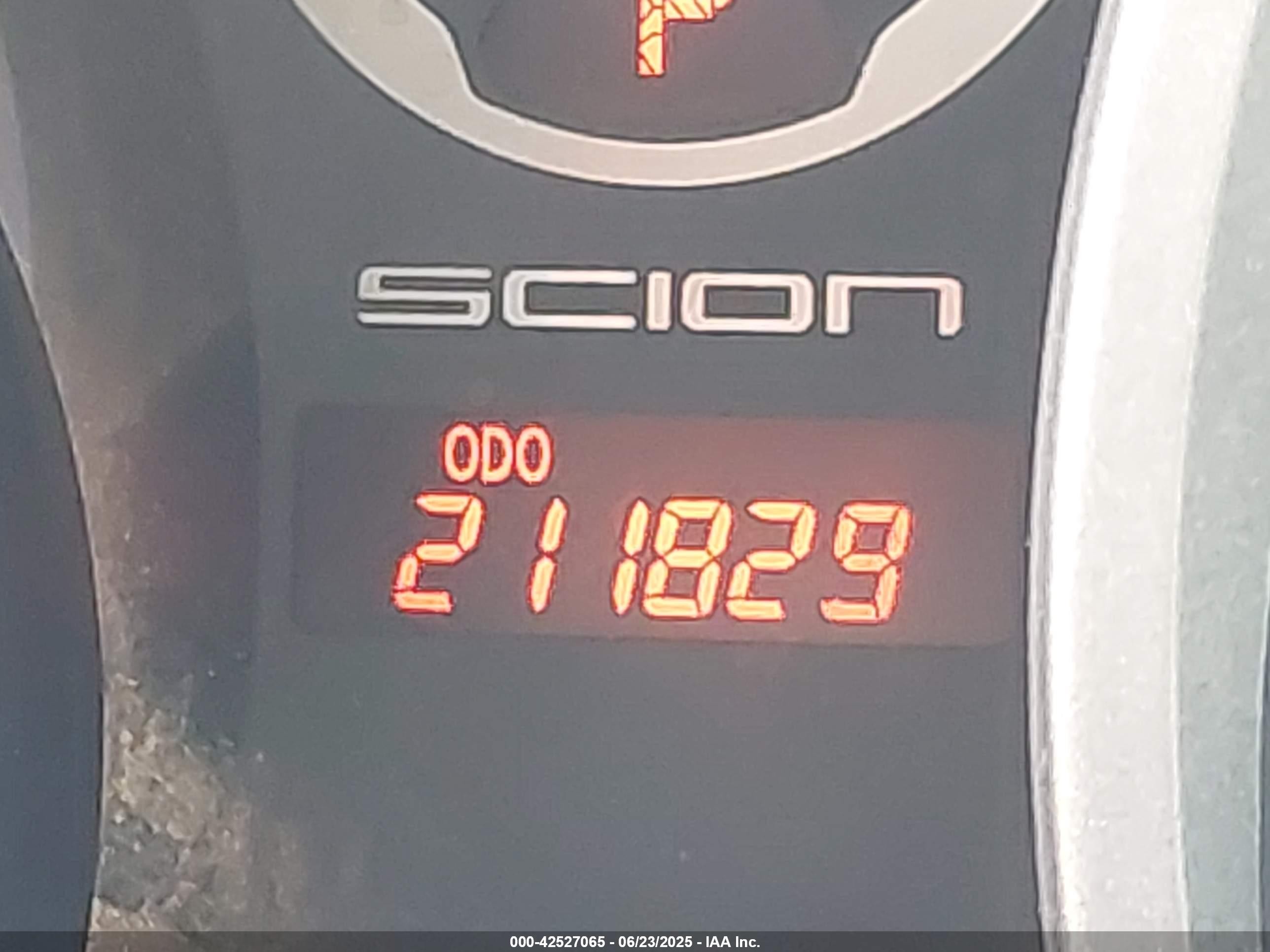 2012 Scion Tc   Gray vin: JTKJF5C78C3030206