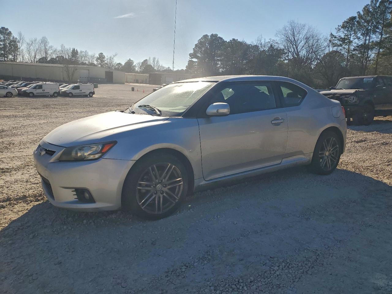 2011 Toyota Scion Tc Silver vin: JTKJF5C7XB3002292