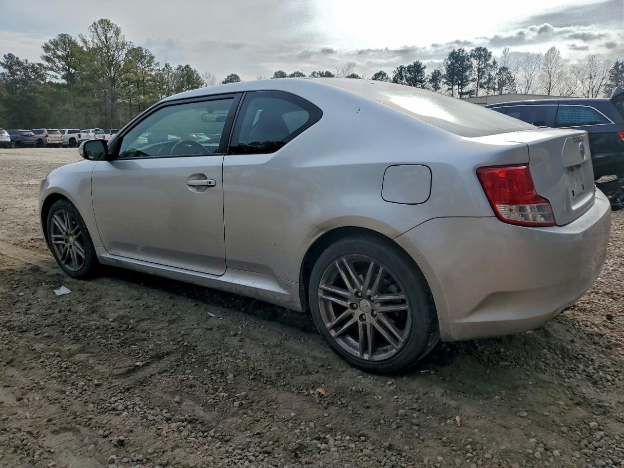 2011 Toyota Scion Tc Silver vin: JTKJF5C7XB3002292