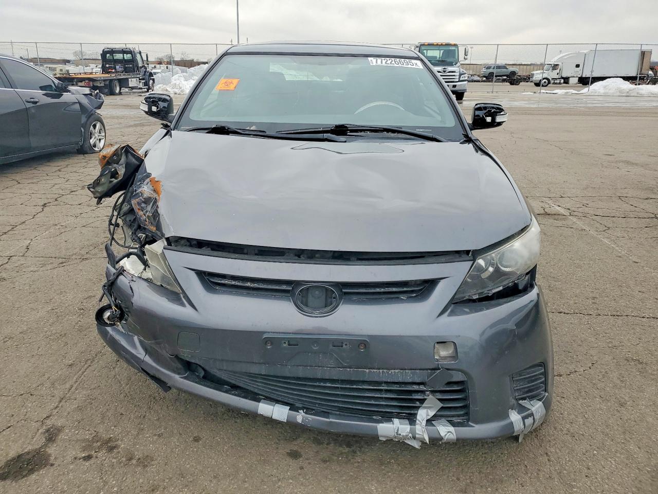 2011 Toyota Scion Tc Gray vin: JTKJF5C7XB3004558