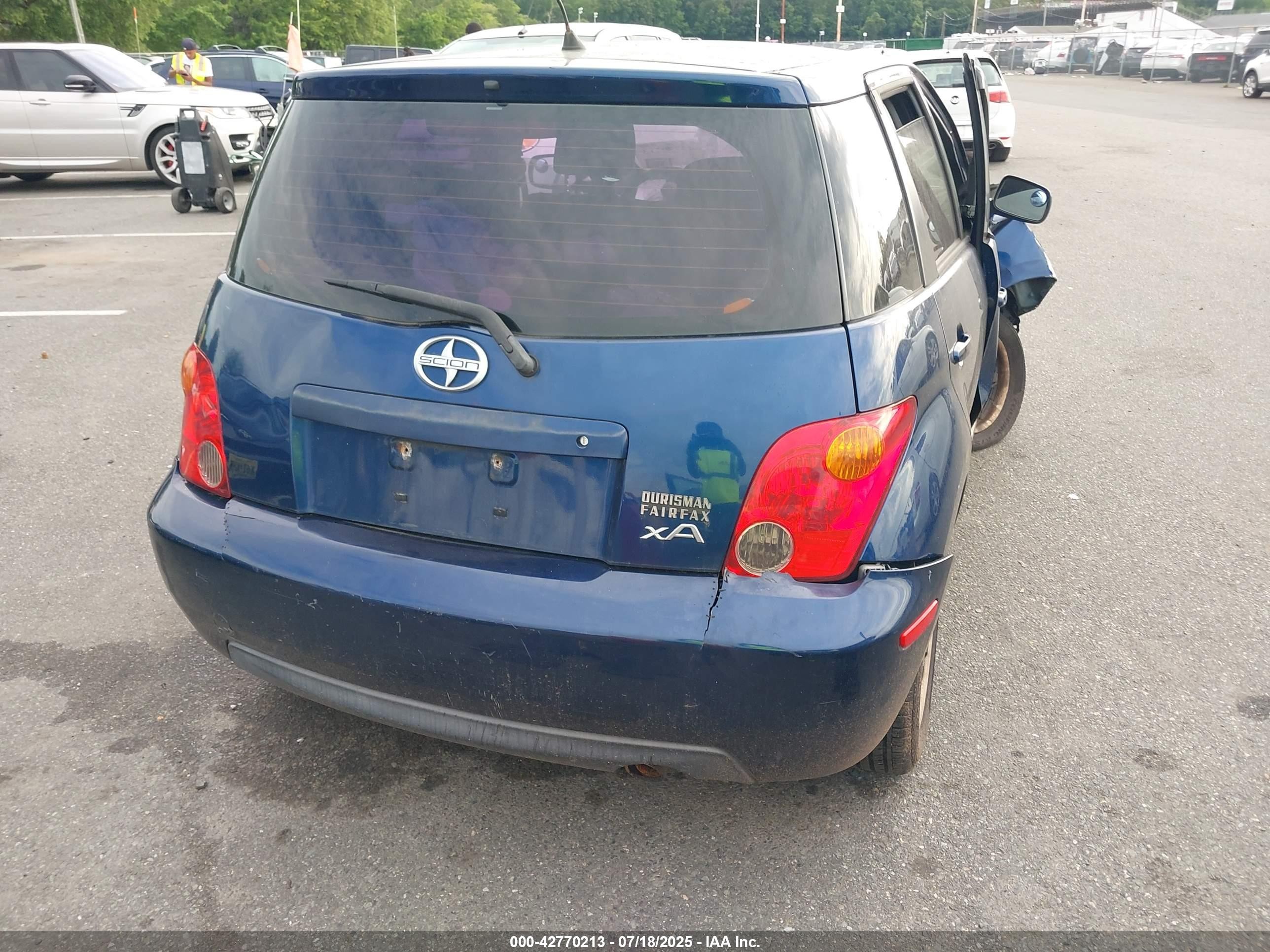 2005 Scion Xa   vin: JTKKT604950115735