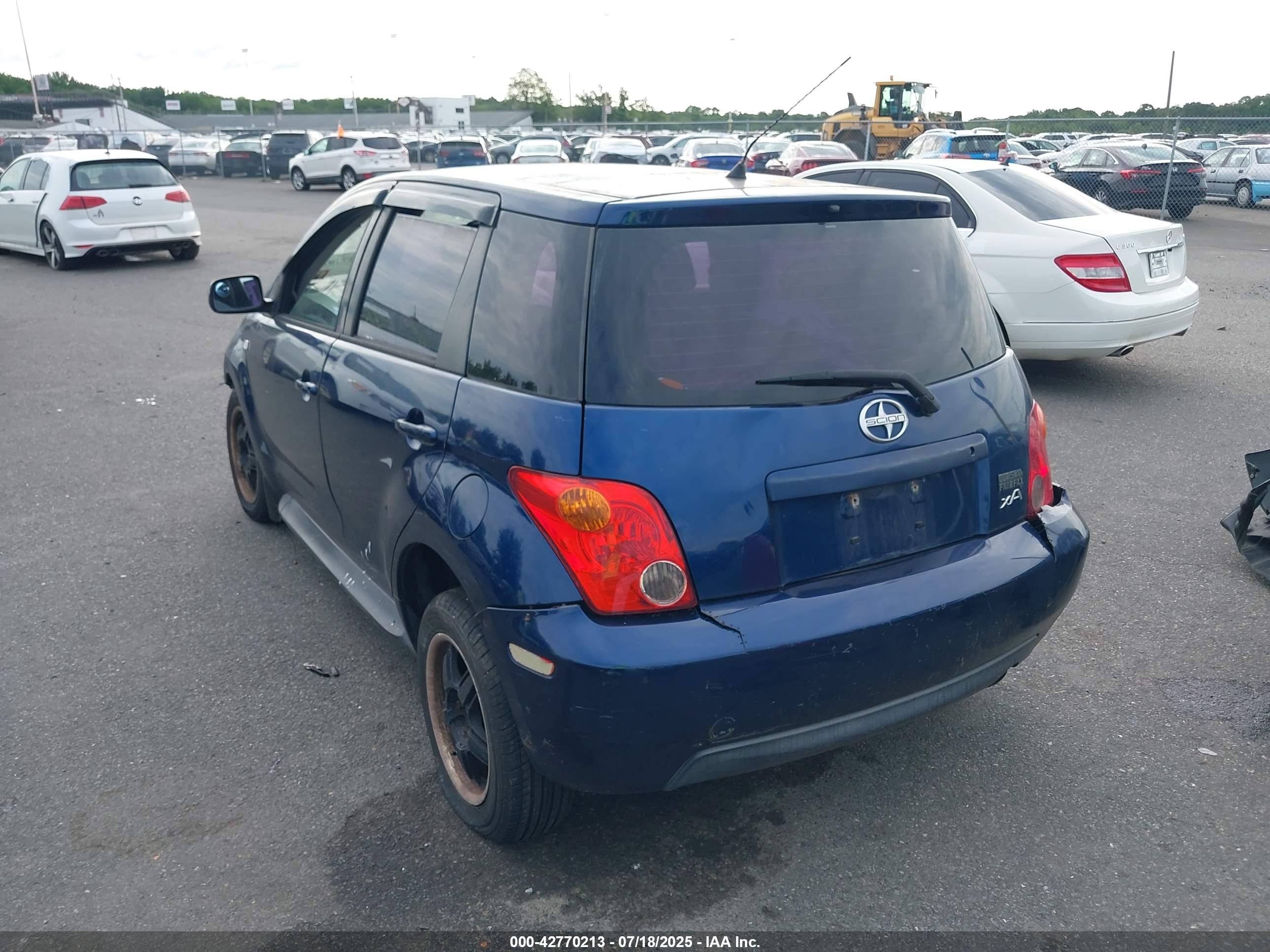 2005 Scion Xa   vin: JTKKT604950115735
