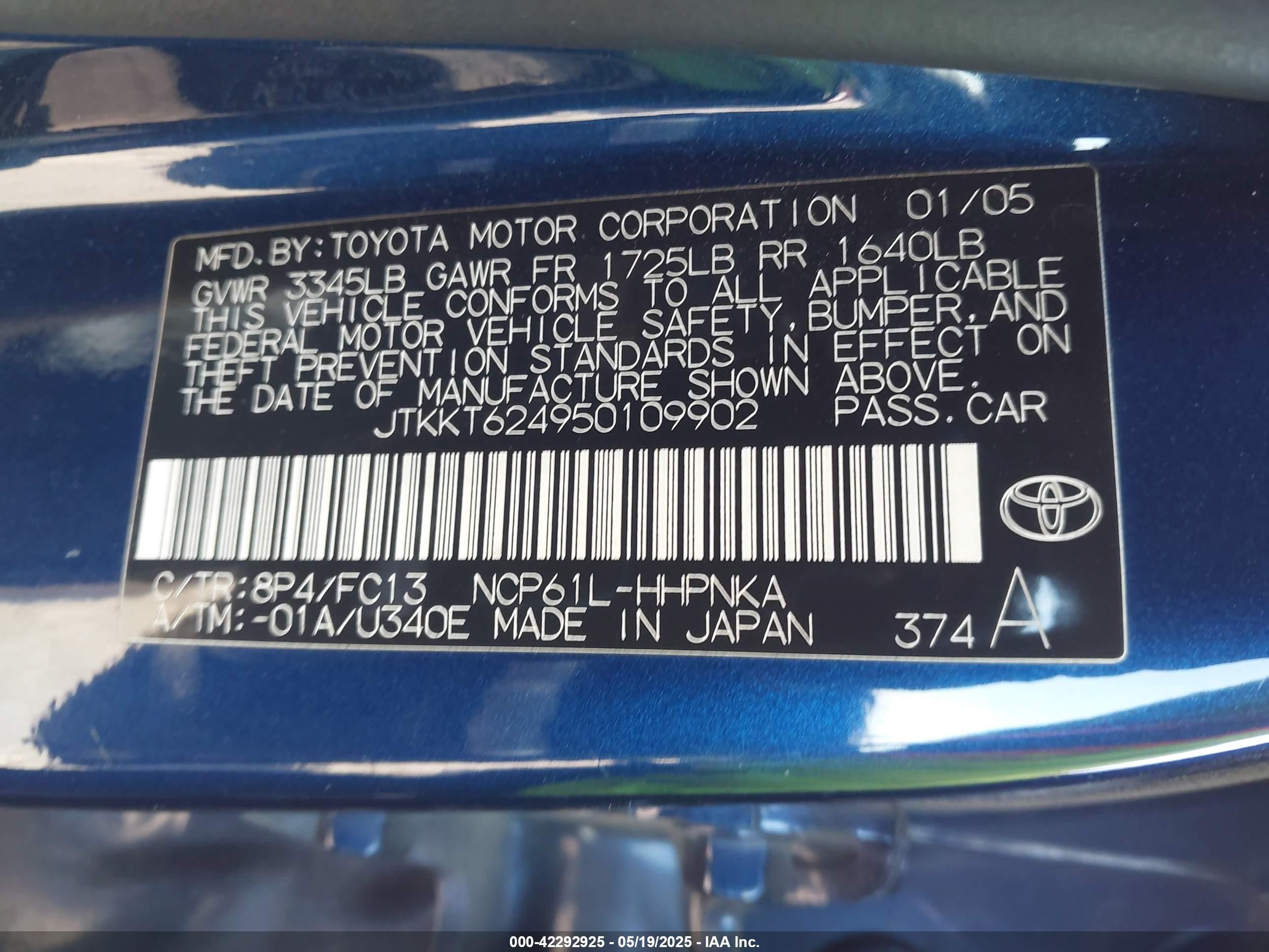 2005 Scion Xa   Blue vin: JTKKT624950109902