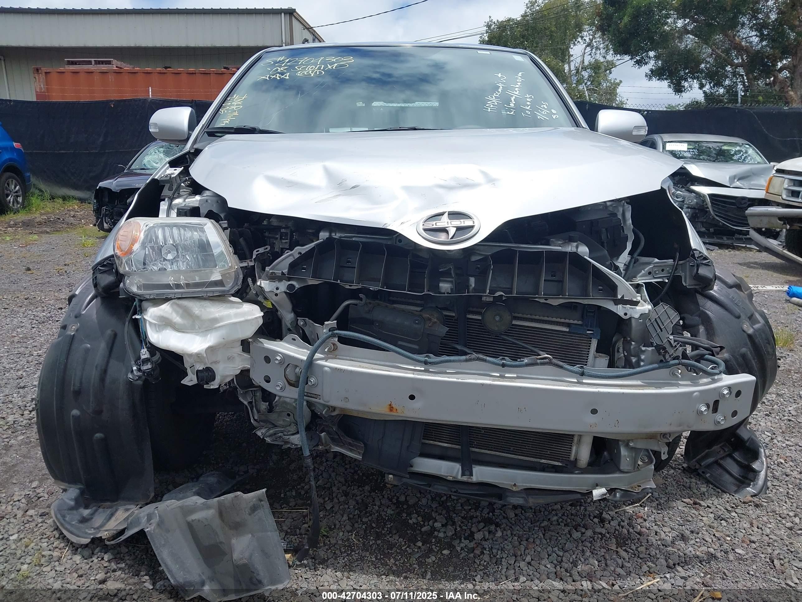 2008 Scion Xd   Silver vin: JTKKU10418J021508