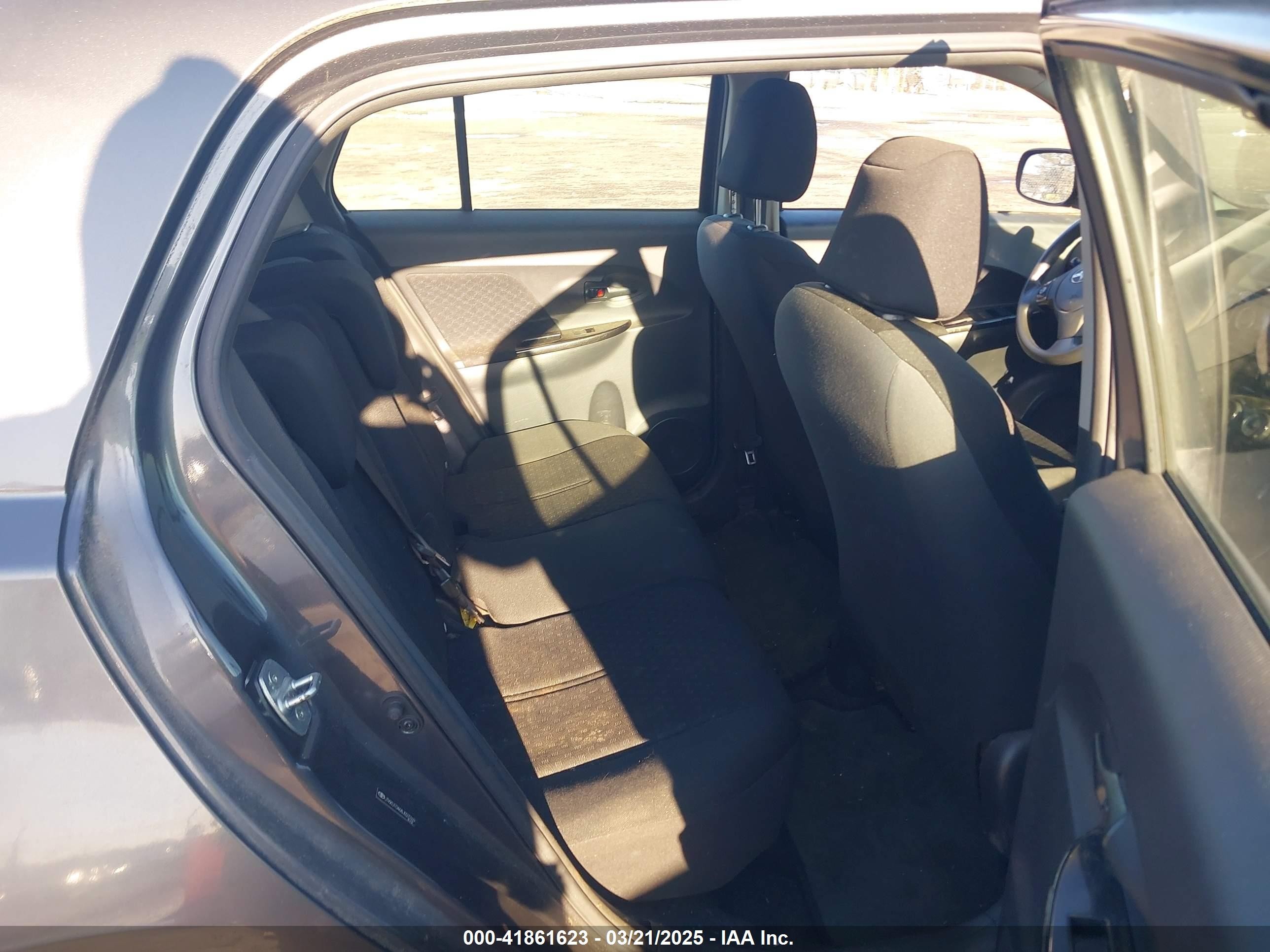 2008 Scion Xd   Gray vin: JTKKU10468J023769