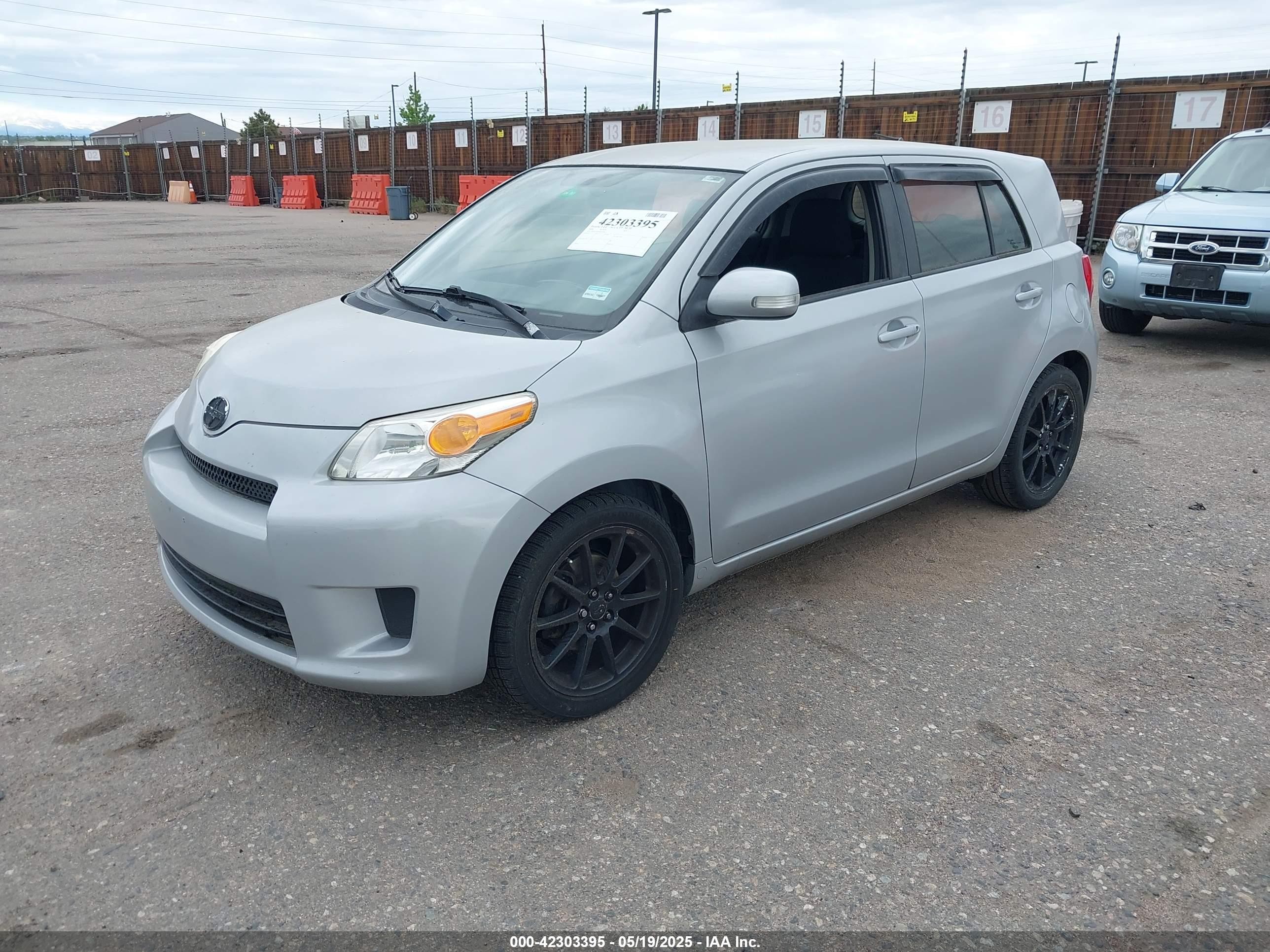 2008 Scion Xd   Silver vin: JTKKU10478J026048