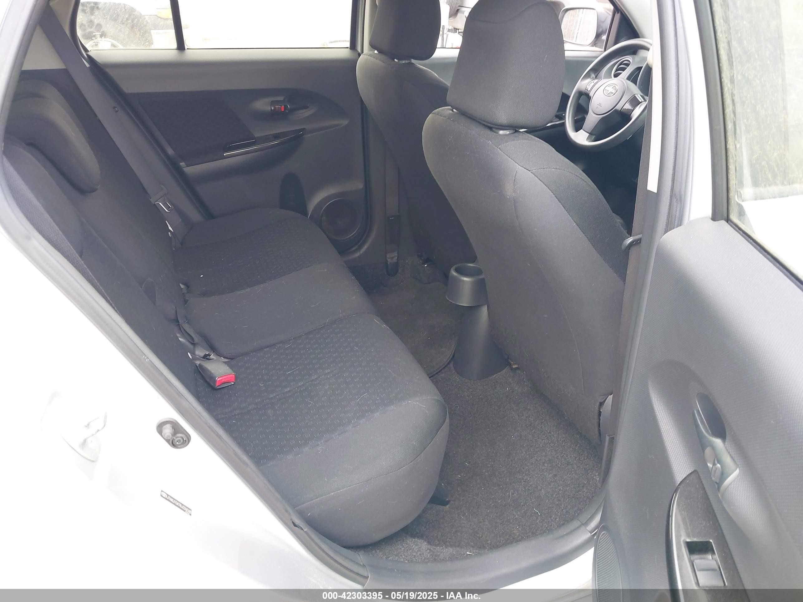 2008 Scion Xd   Silver vin: JTKKU10478J026048