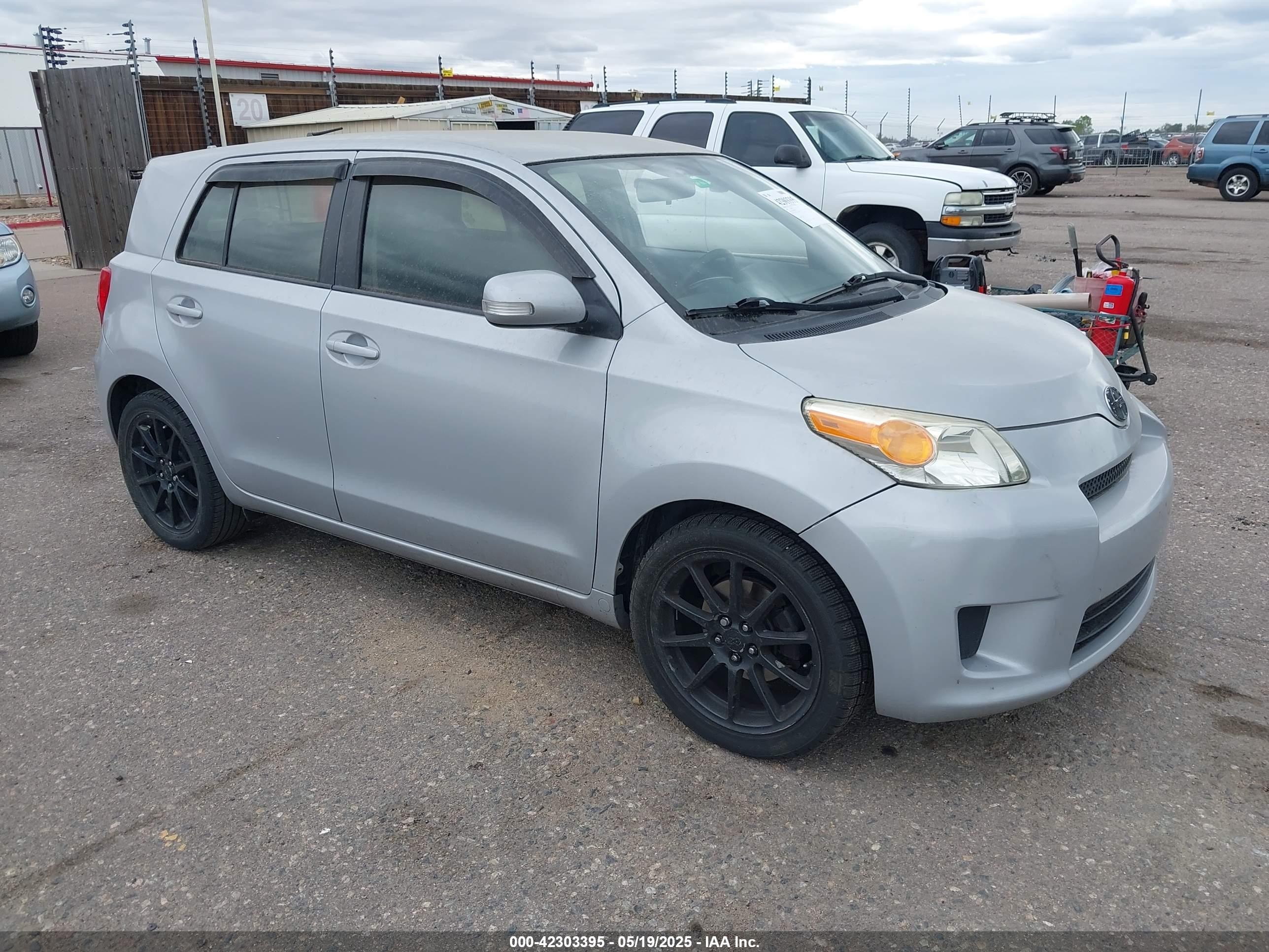 2008 Scion Xd   Silver vin: JTKKU10478J026048