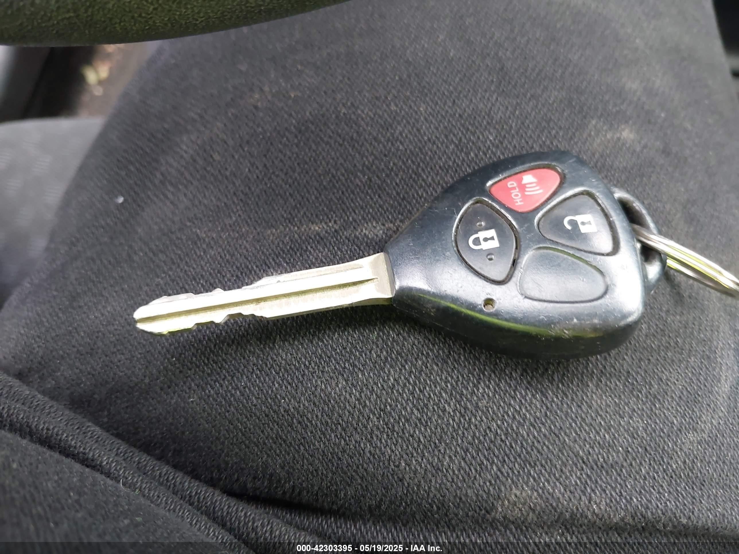 2008 Scion Xd   Silver vin: JTKKU10478J026048