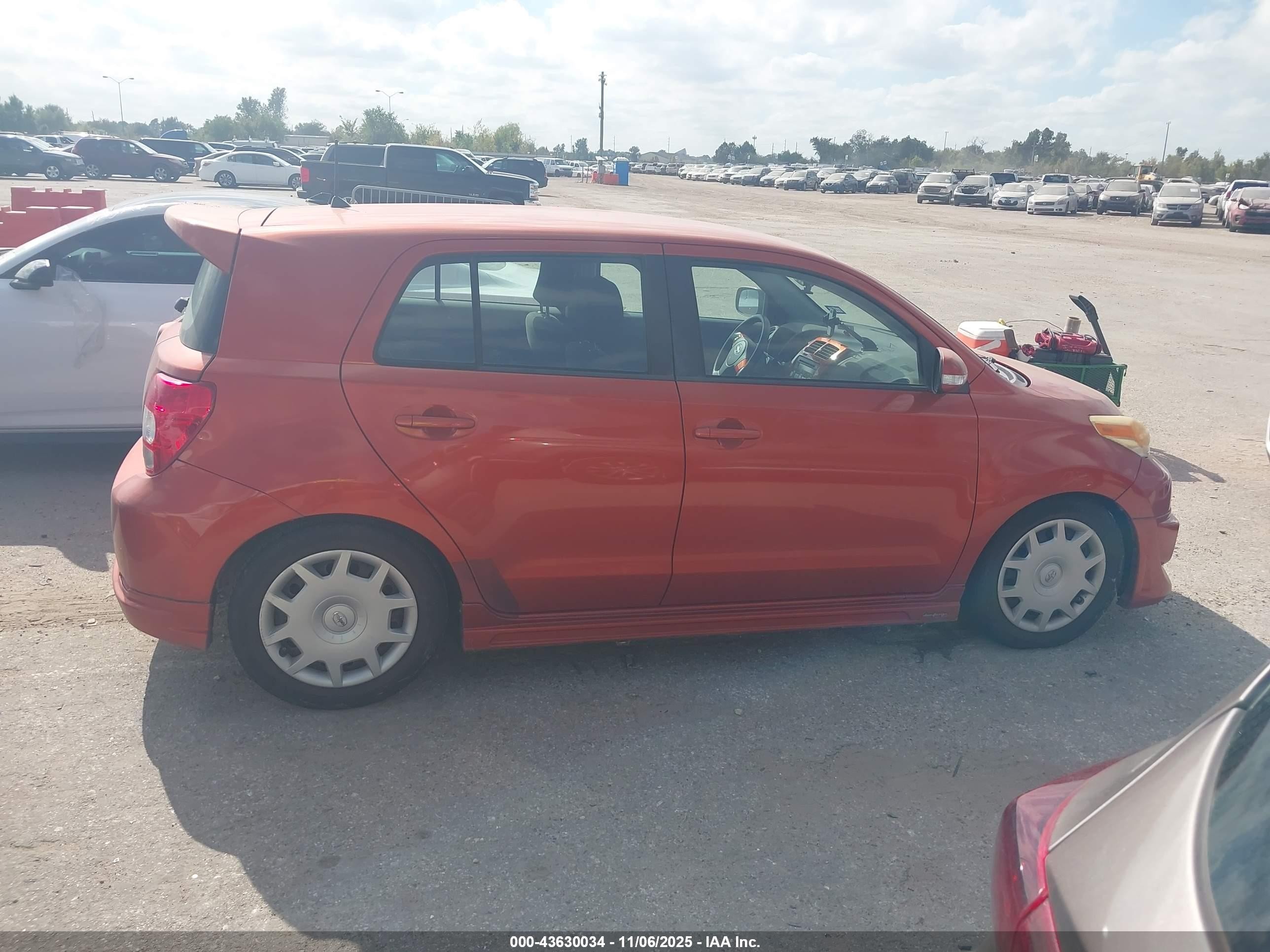 2008 Toyota Scion Xd   Orange vin: JTKKU10478J030794