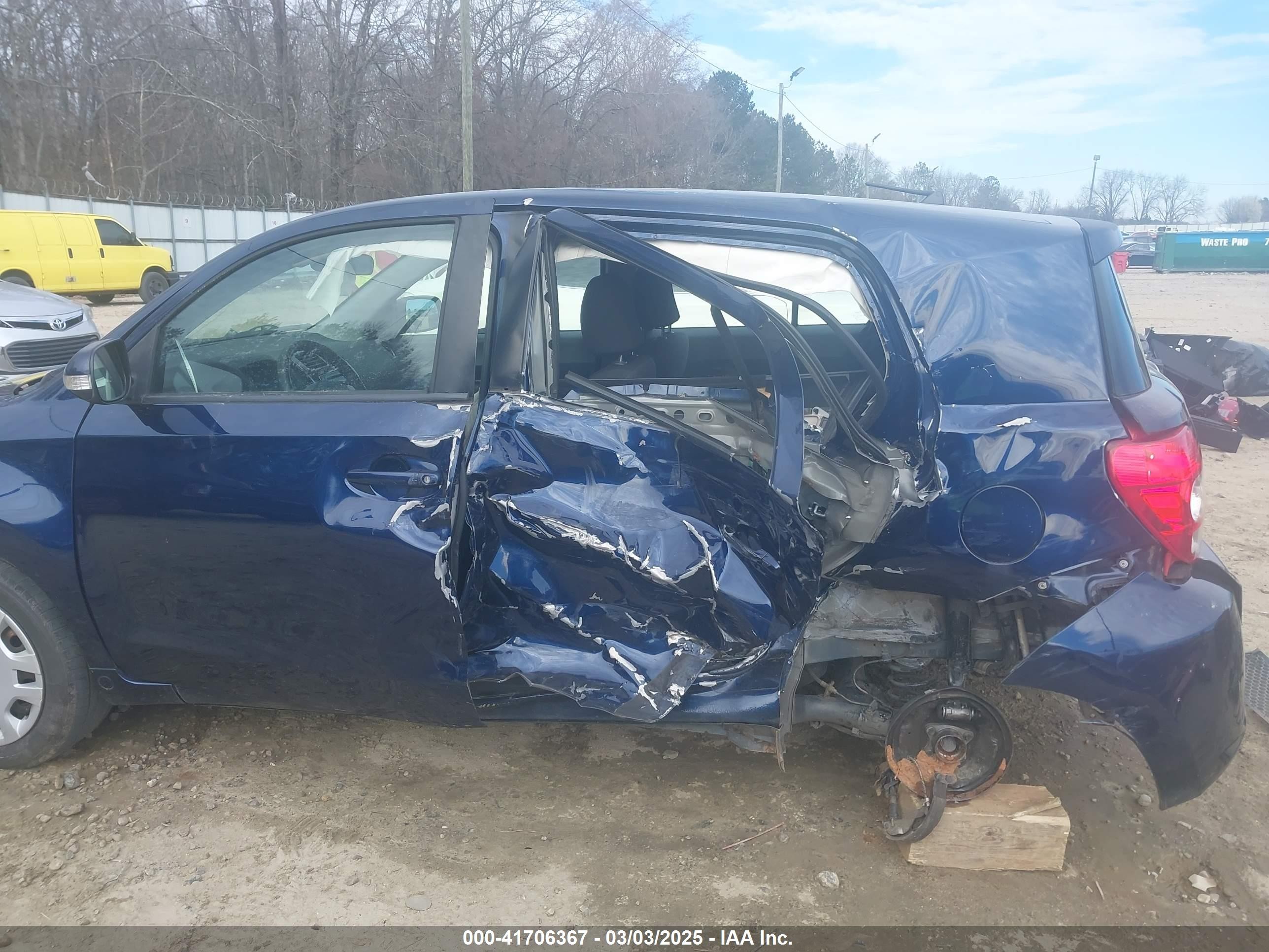 2008 Scion Xd   Dark Blue vin: JTKKU10488J016547