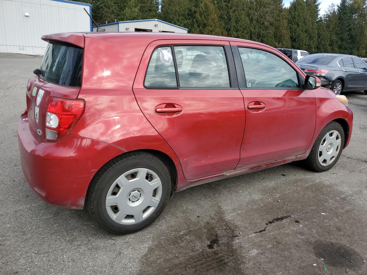 2011 Toyota Scion Xd Red vin: JTKKU4B40B1014085
