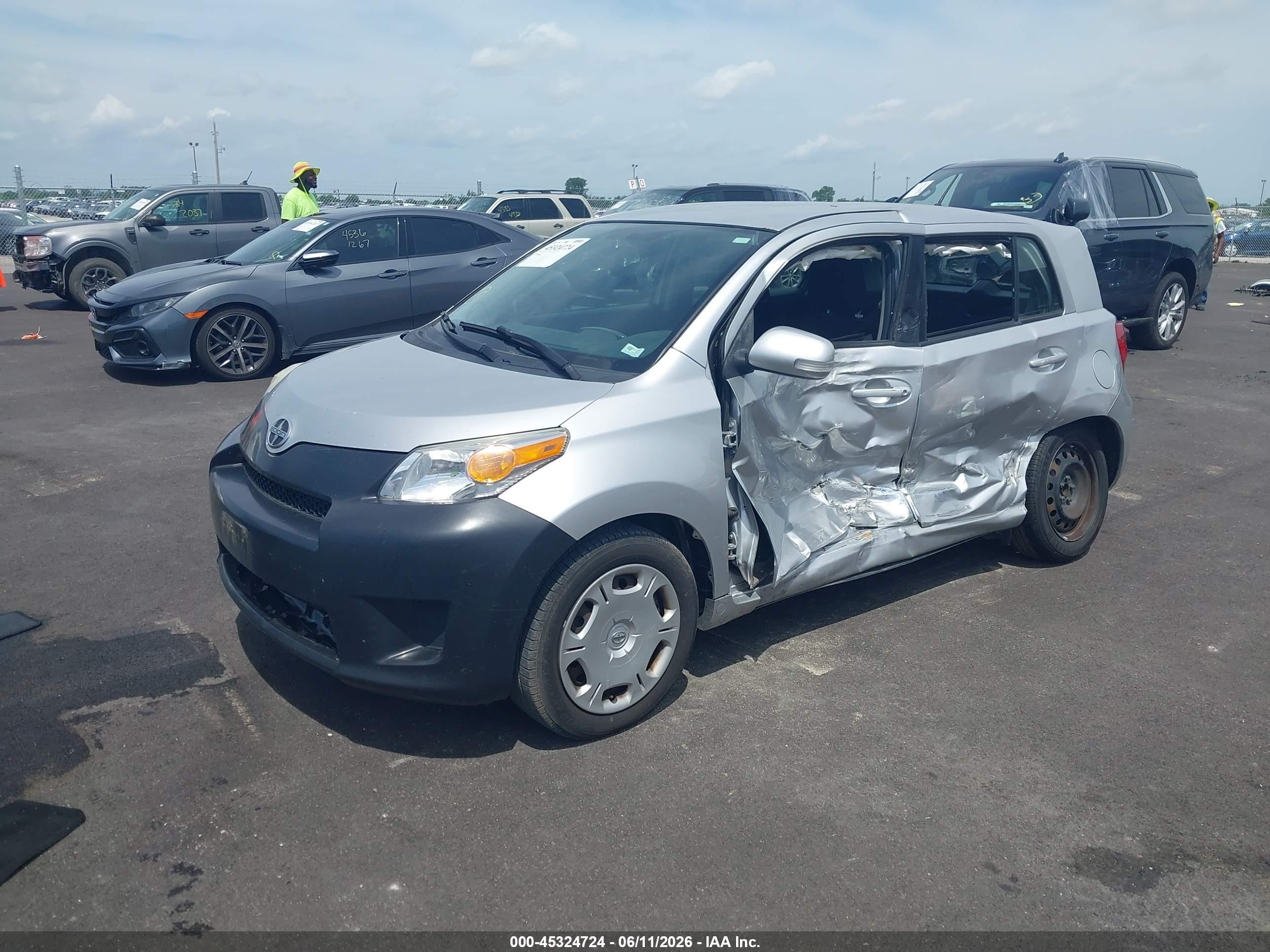 2012 Scion Xd   Silver vin: JTKKU4B41C1015618