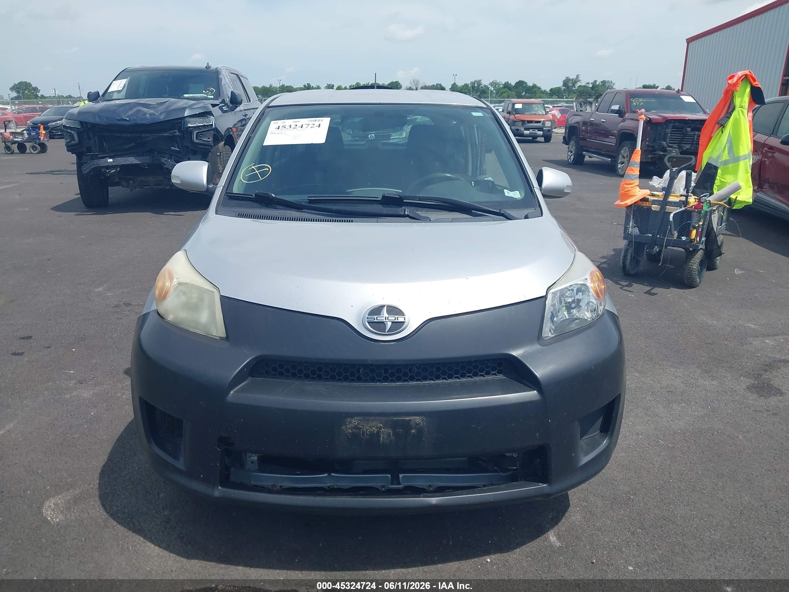 2012 Scion Xd   Silver vin: JTKKU4B41C1015618