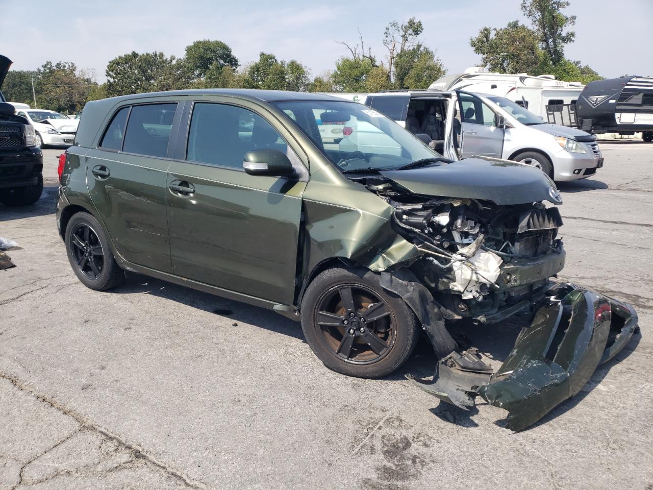 2011 Toyota Scion Xd Зеленый vin: JTKKU4B45B1010274