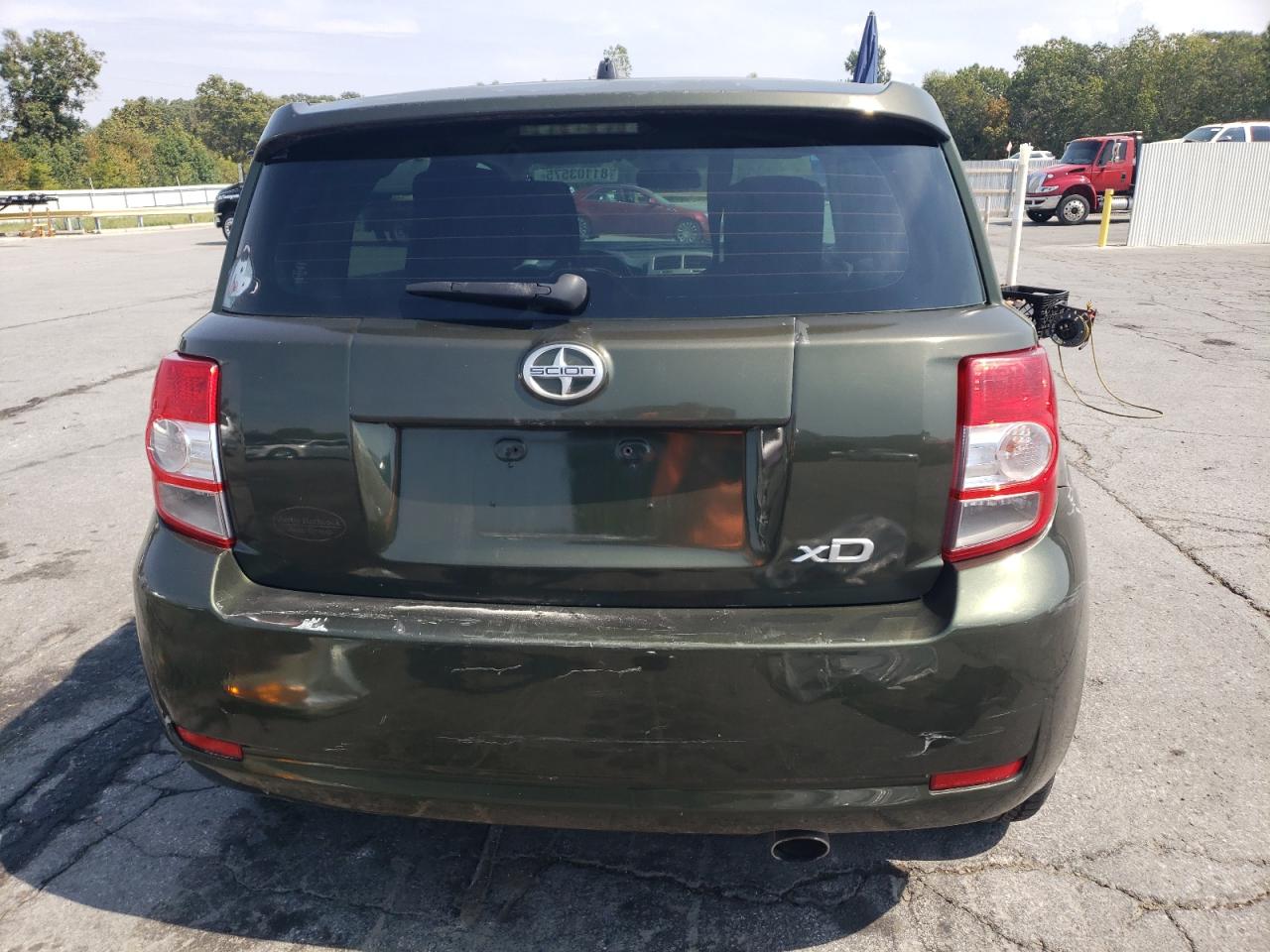 2011 Toyota Scion Xd Зеленый vin: JTKKU4B45B1010274