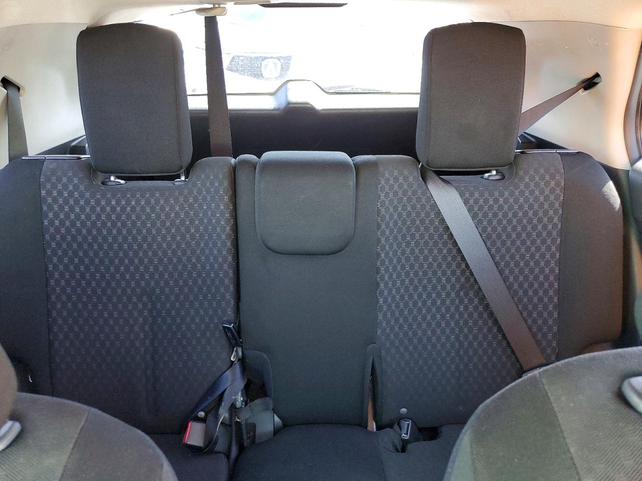 2013 Toyota Scion Xd Gray vin: JTKKUPB44D1032917