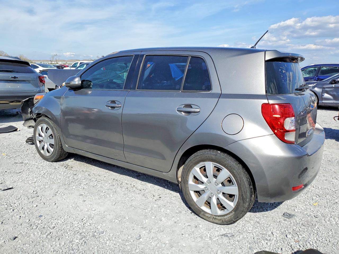 2013 Toyota Scion Xd Gray vin: JTKKUPB44D1032917