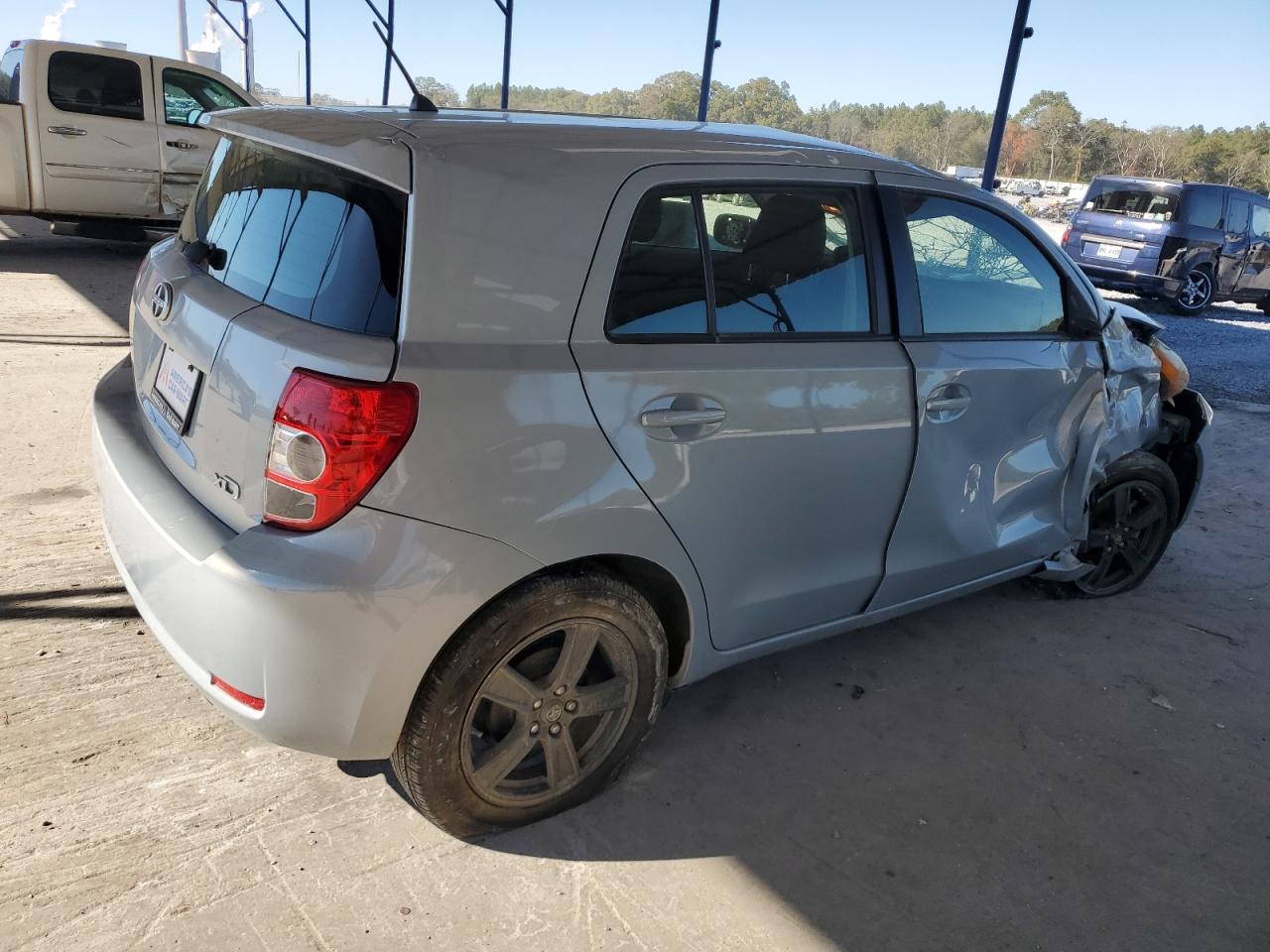 2013 Toyota Scion Xd Silver vin: JTKKUPB46D1037424