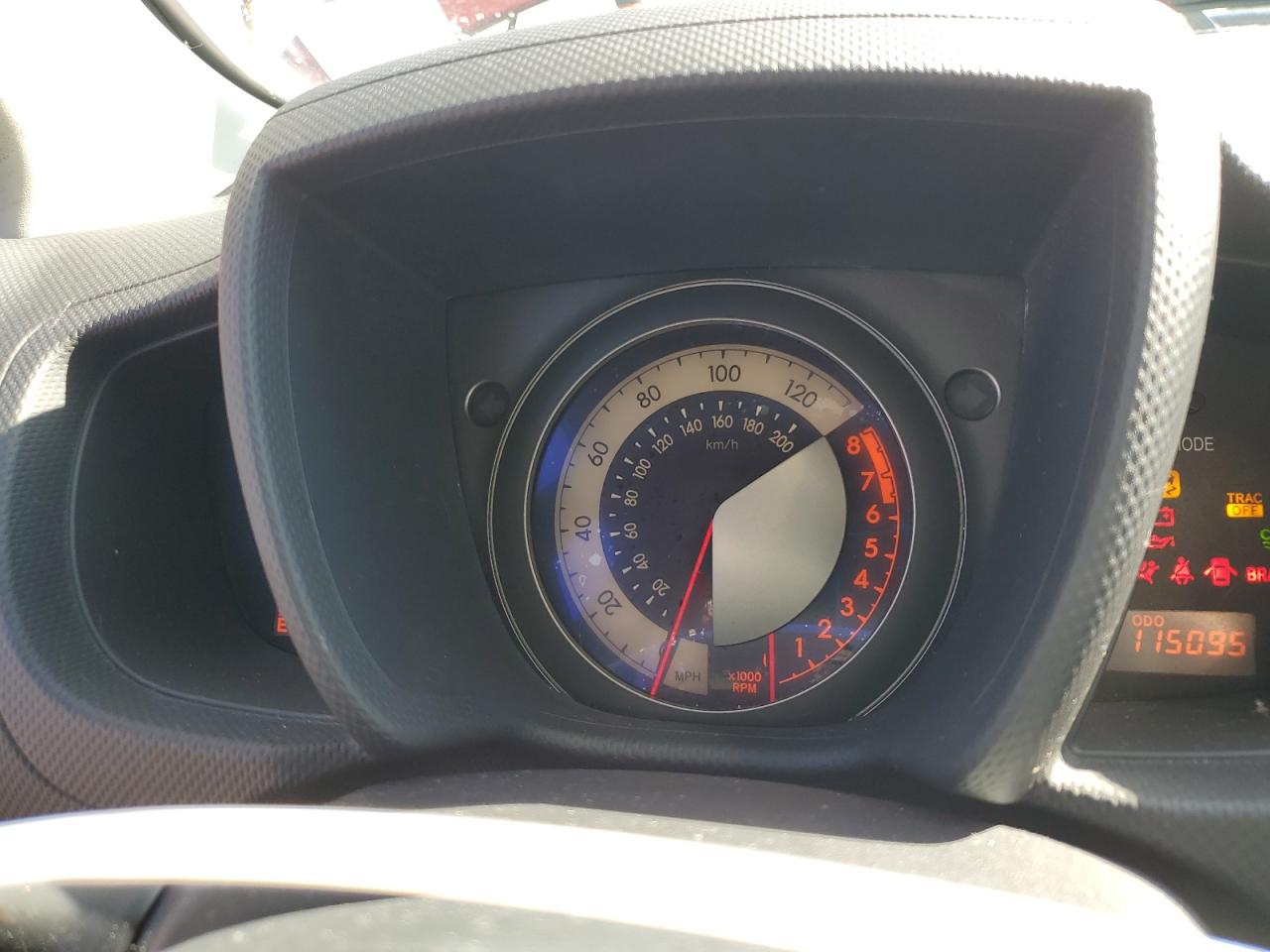 2014 Toyota Scion Xd Maroon vin: JTKKUPB47E1040656