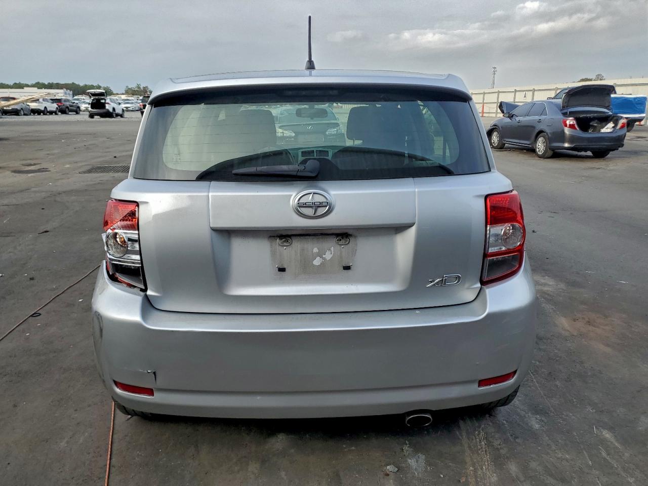 2013 Toyota Scion Xd Серый vin: JTKKUPB49D1036056