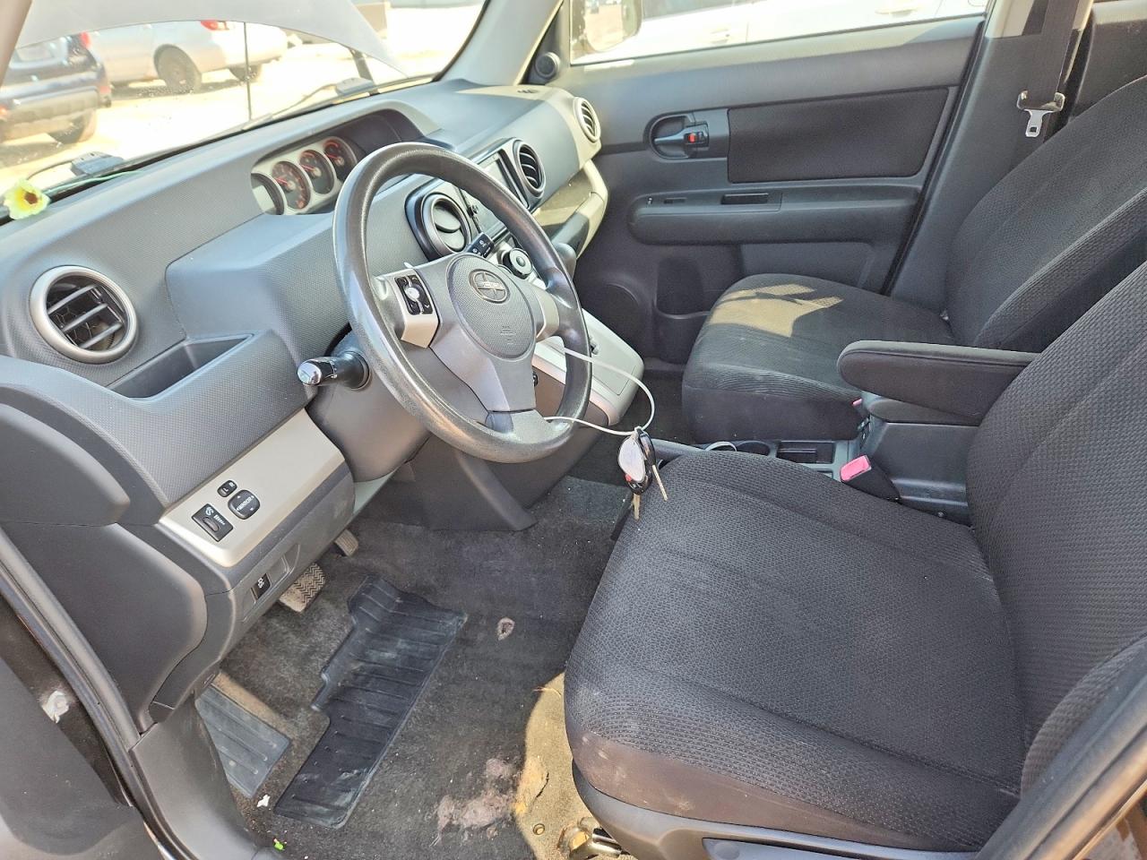 2008 Toyota Scion Xb Black vin: JTLKE50E081001548