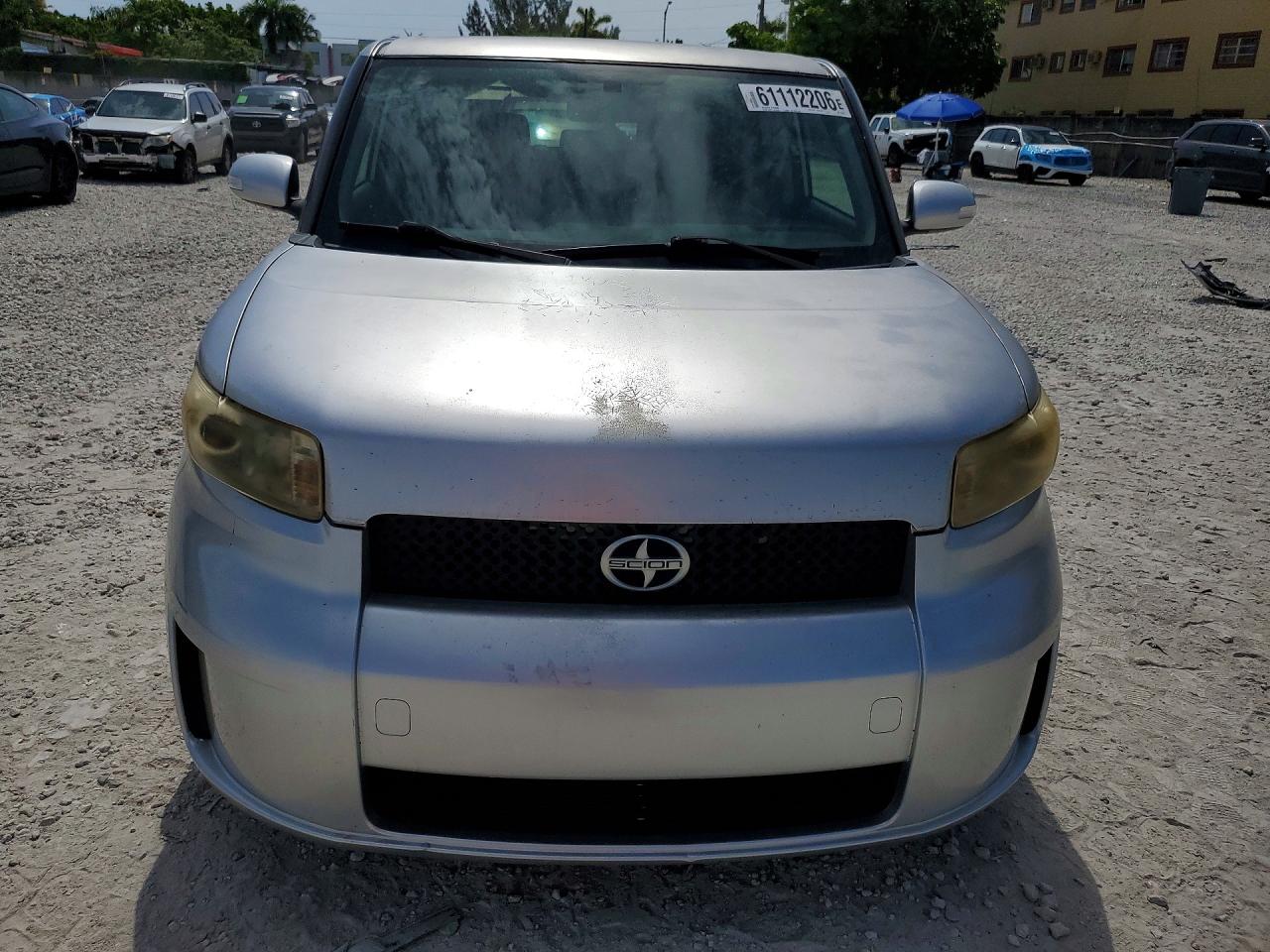2008 Toyota Scion Xb Silver vin: JTLKE50E081019385