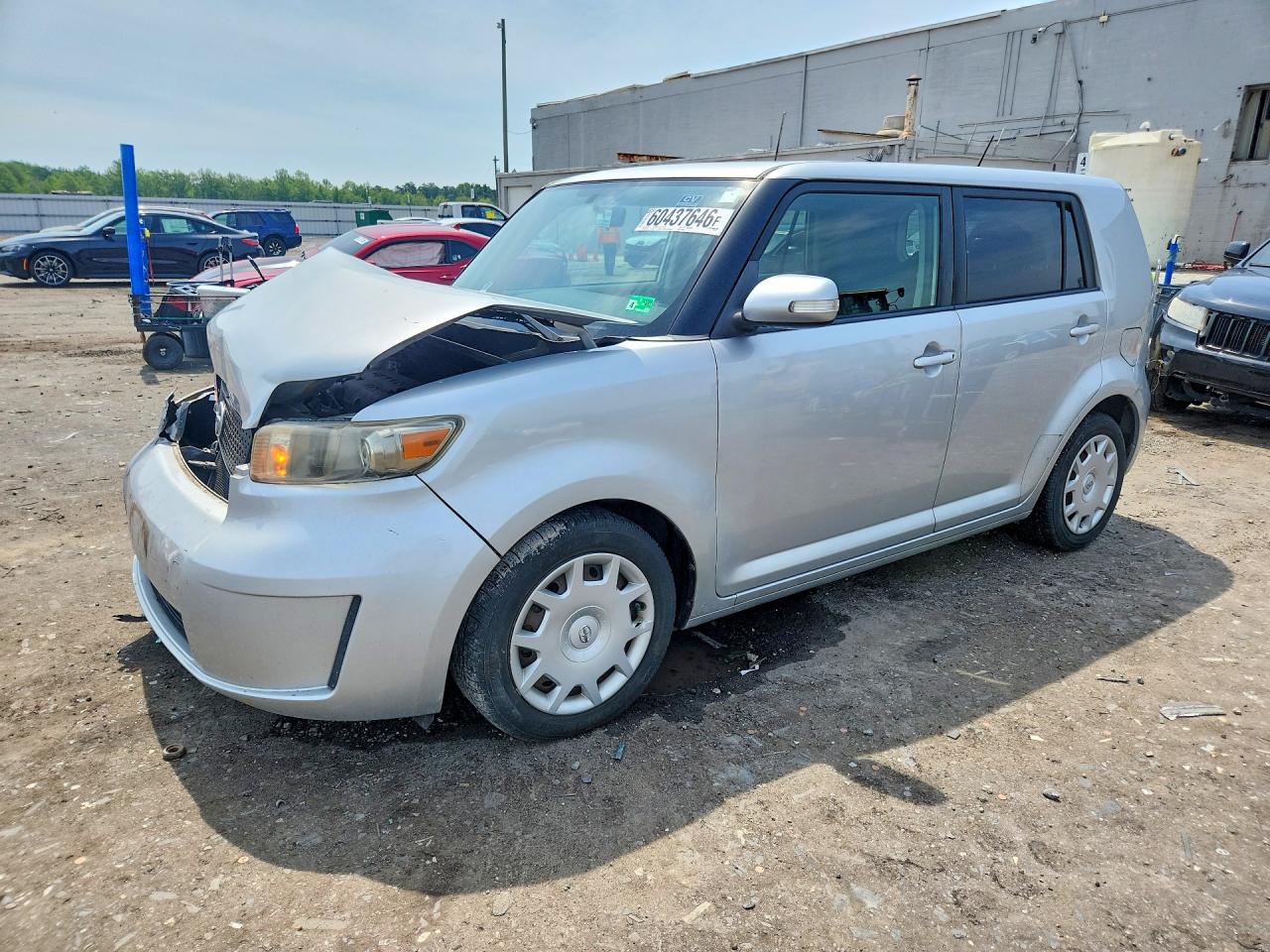 2008 Toyota Scion Xb Silver vin: JTLKE50E081049549
