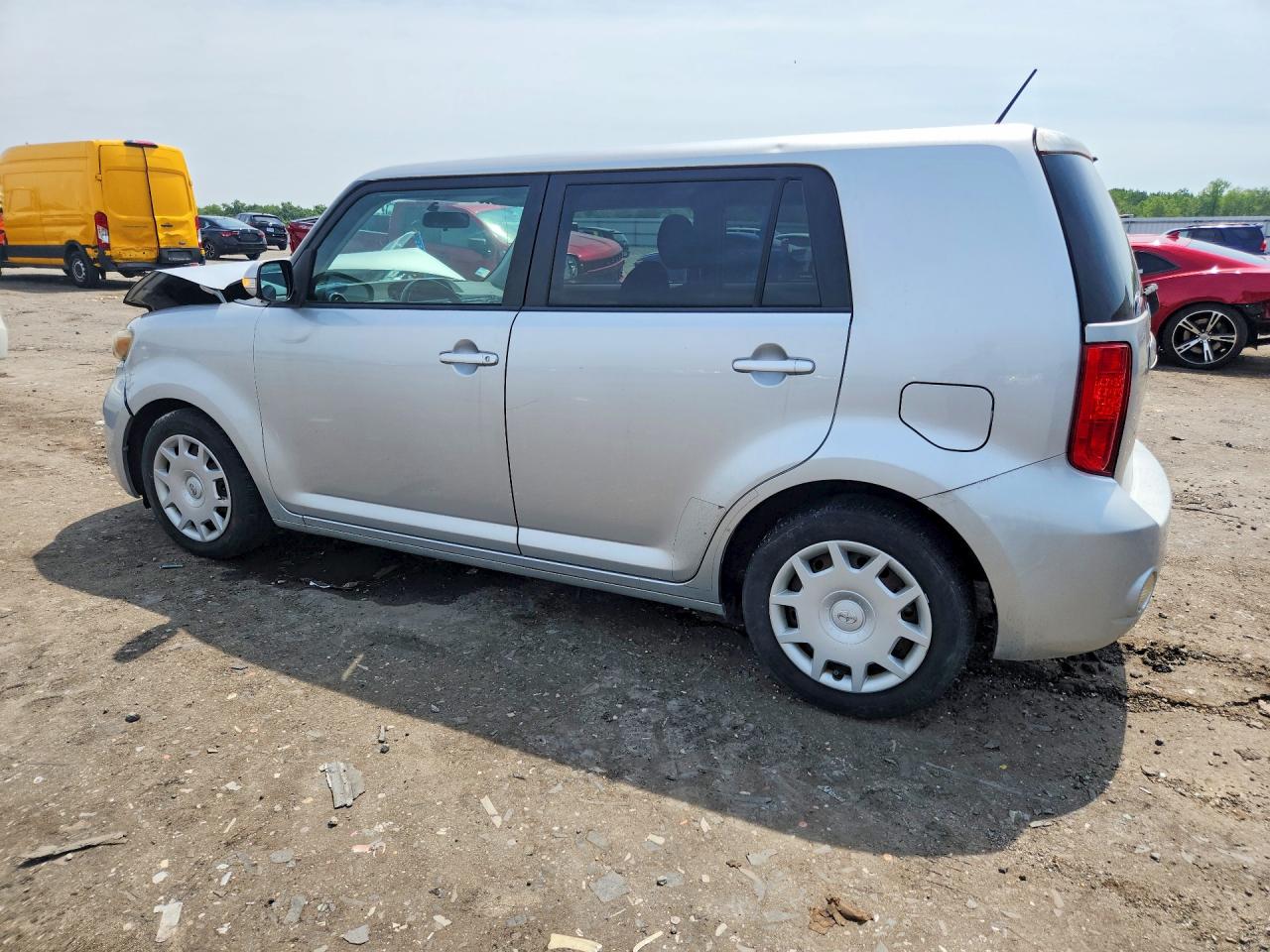 2008 Toyota Scion Xb Silver vin: JTLKE50E081049549