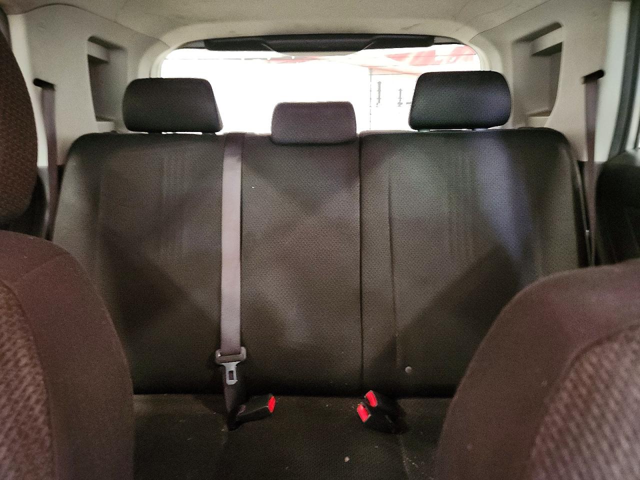 2008 Toyota Scion Xb Серебряный vin: JTLKE50E081051446
