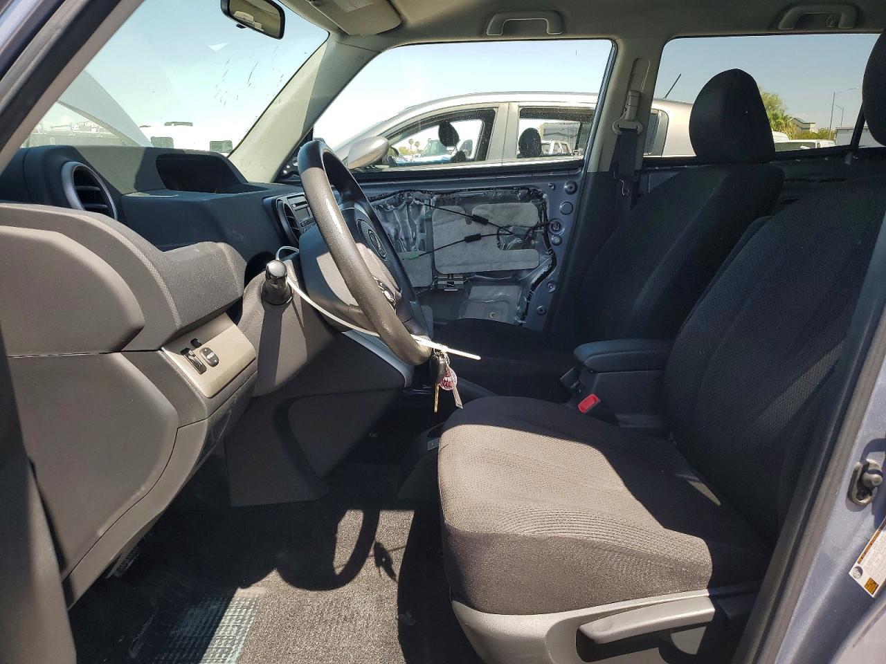 2009 Toyota Scion Xb Blue vin: JTLKE50E091092774