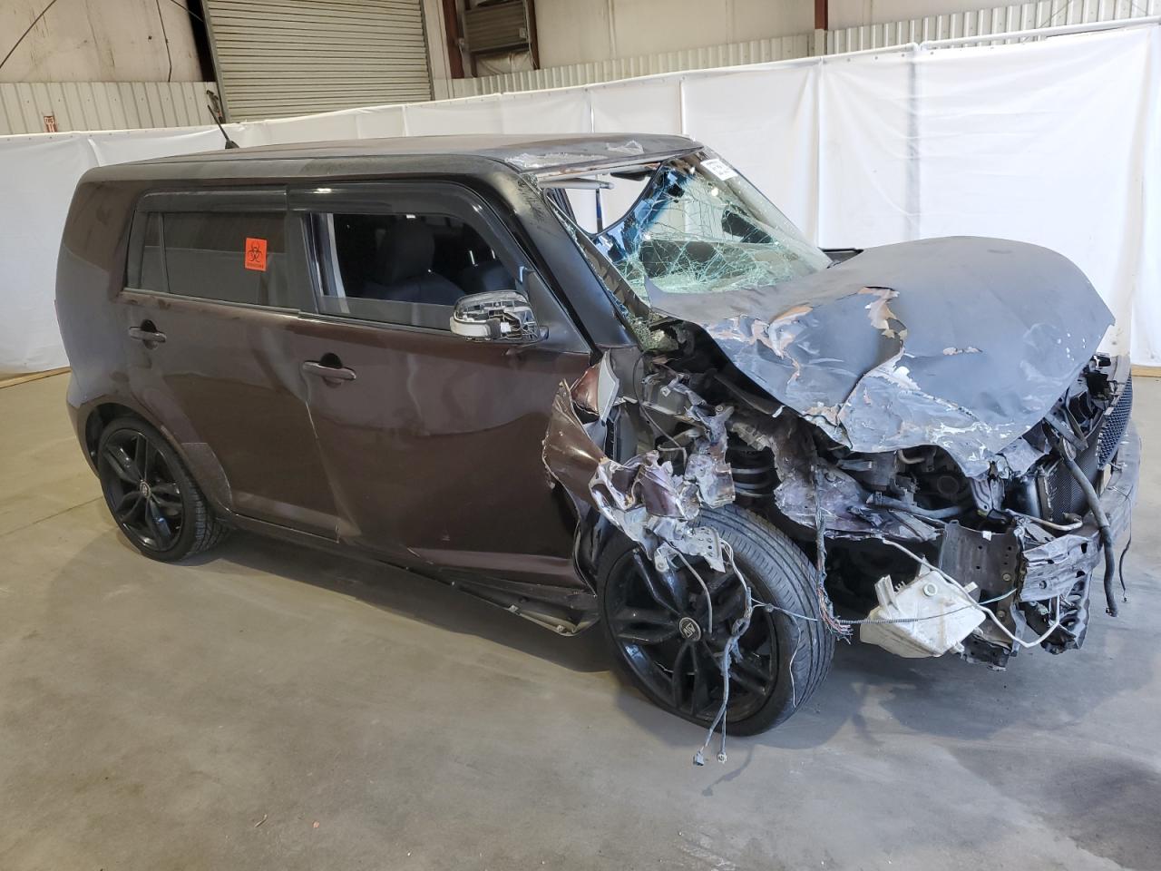 2008 Toyota Scion Xb Purple vin: JTLKE50E281018383
