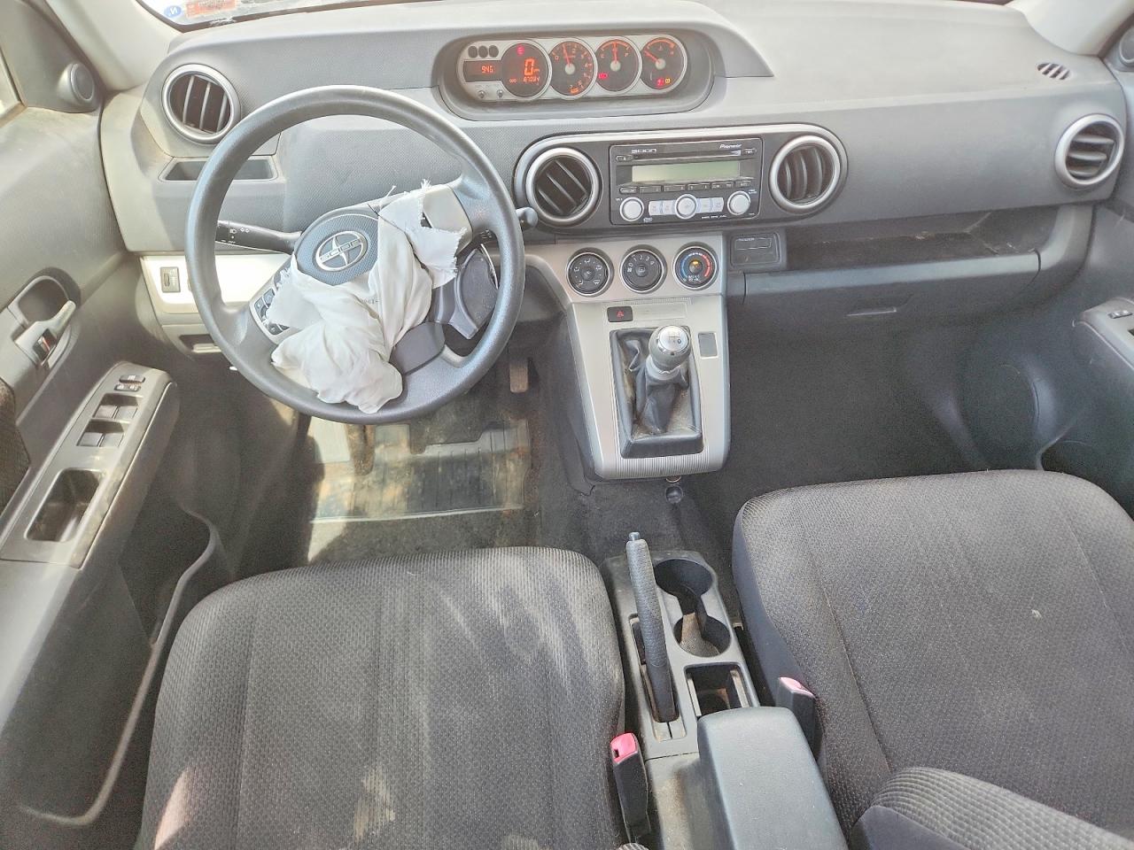 2008 Toyota Scion Xb Серебряный vin: JTLKE50E281042876