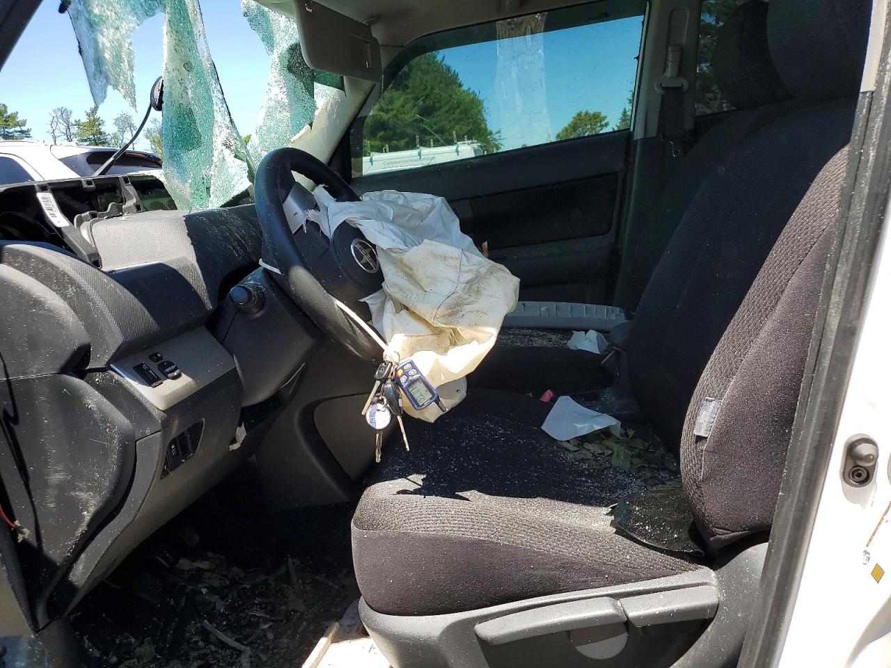 2009 Toyota Scion Xb Белый vin: JTLKE50E291063194