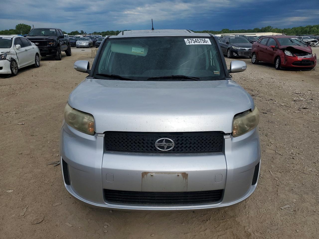 2008 Toyota Scion Xb Silver vin: JTLKE50E381034172