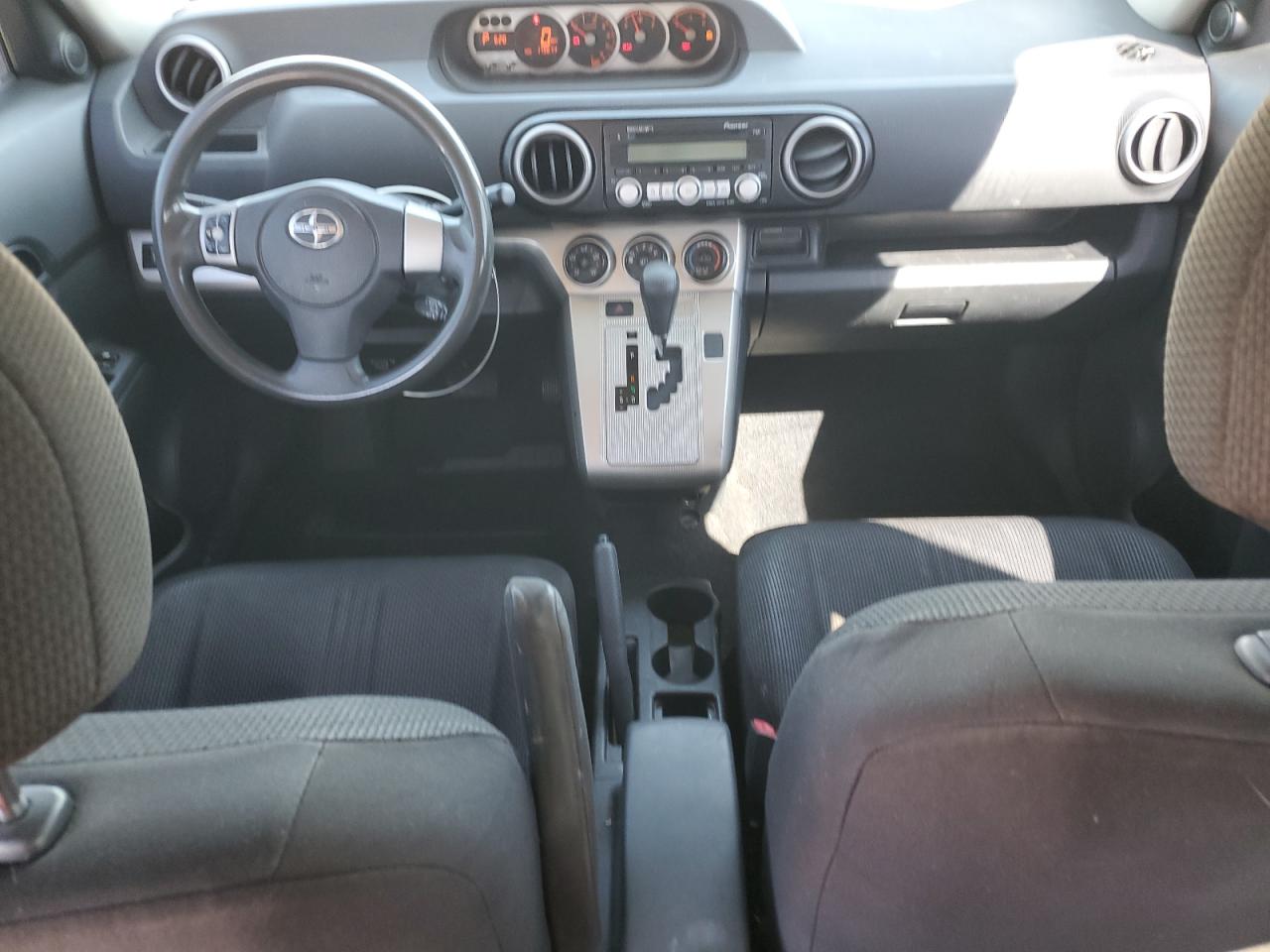 2009 Toyota Scion Xb Silver vin: JTLKE50E391088931