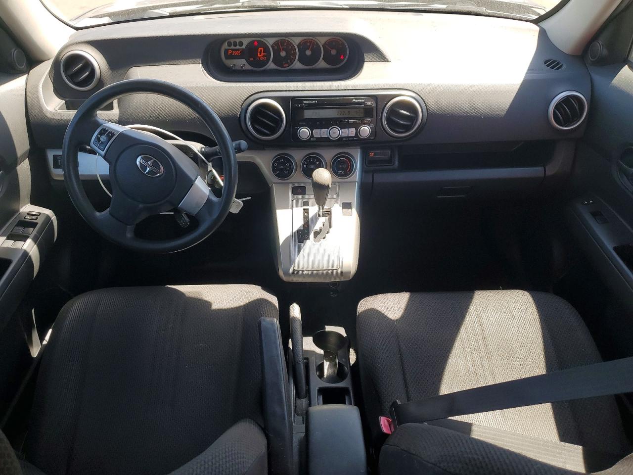2009 Toyota Scion Xb Burgundy vin: JTLKE50E491073662