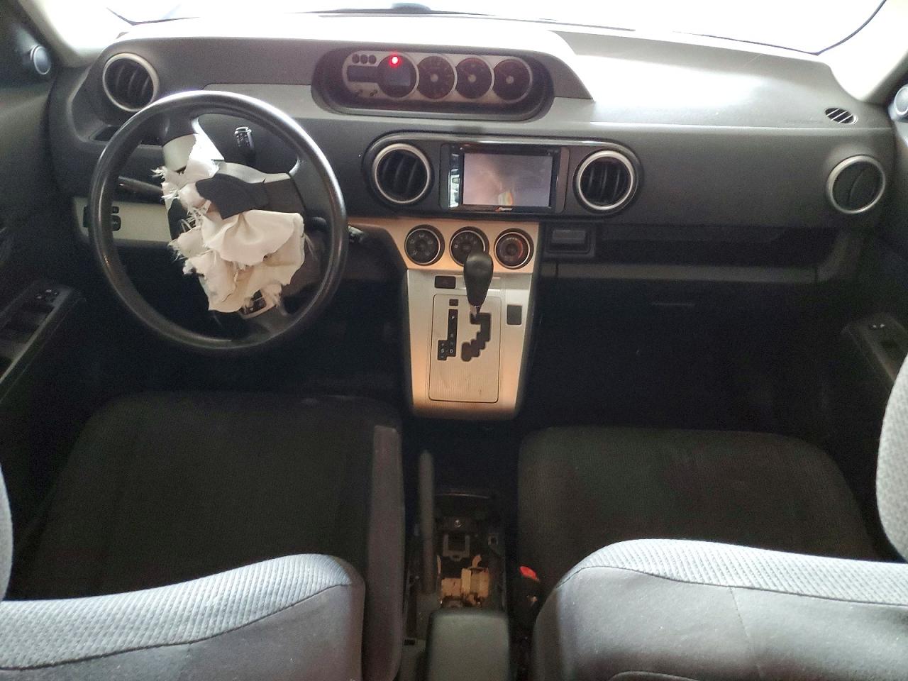 2008 Toyota Scion Xb Белый vin: JTLKE50E581042385